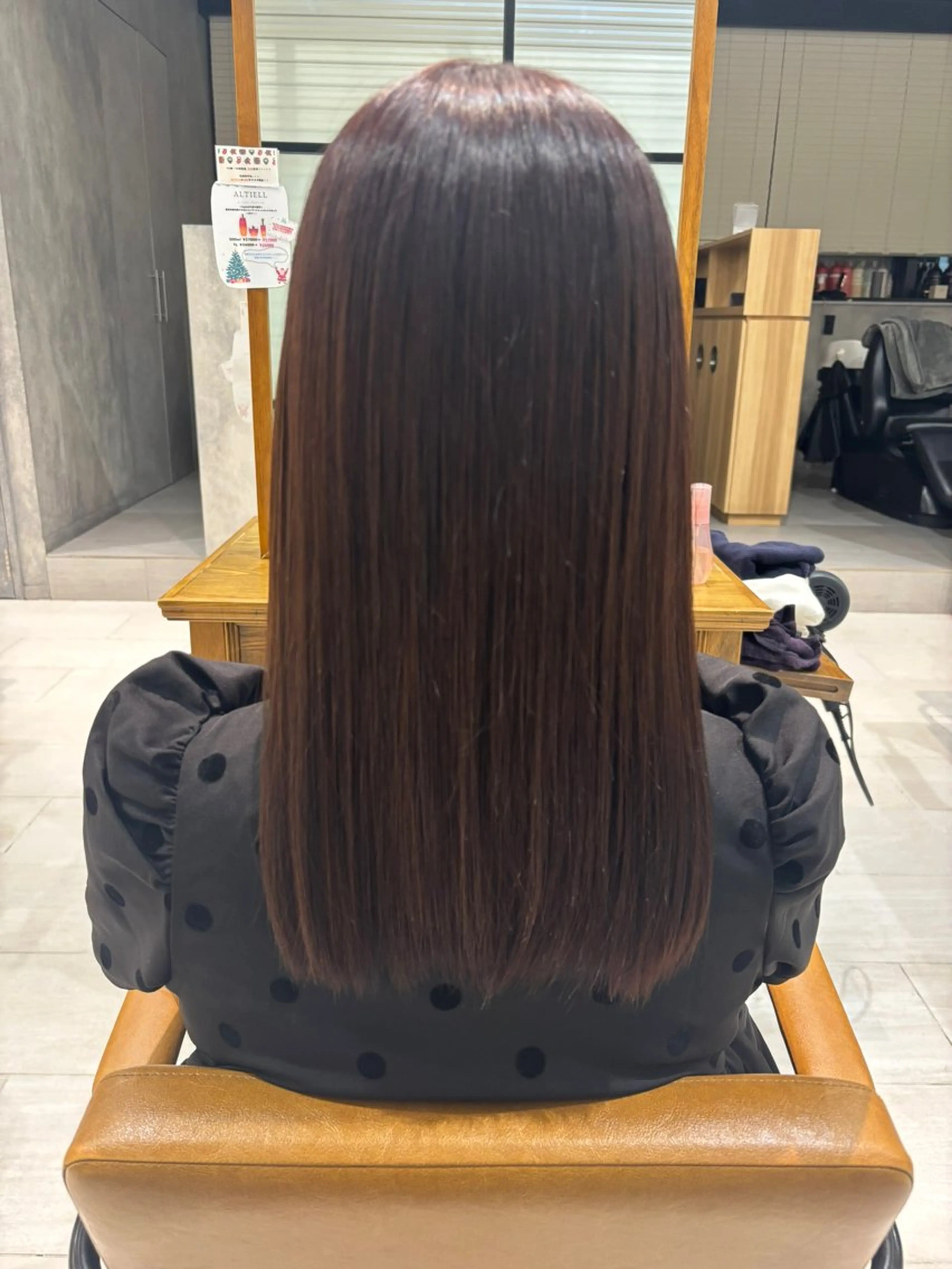 ロング カラー アッシュ ピンクカラー ヘアカラー 西村 佳凜のヘアスタイル