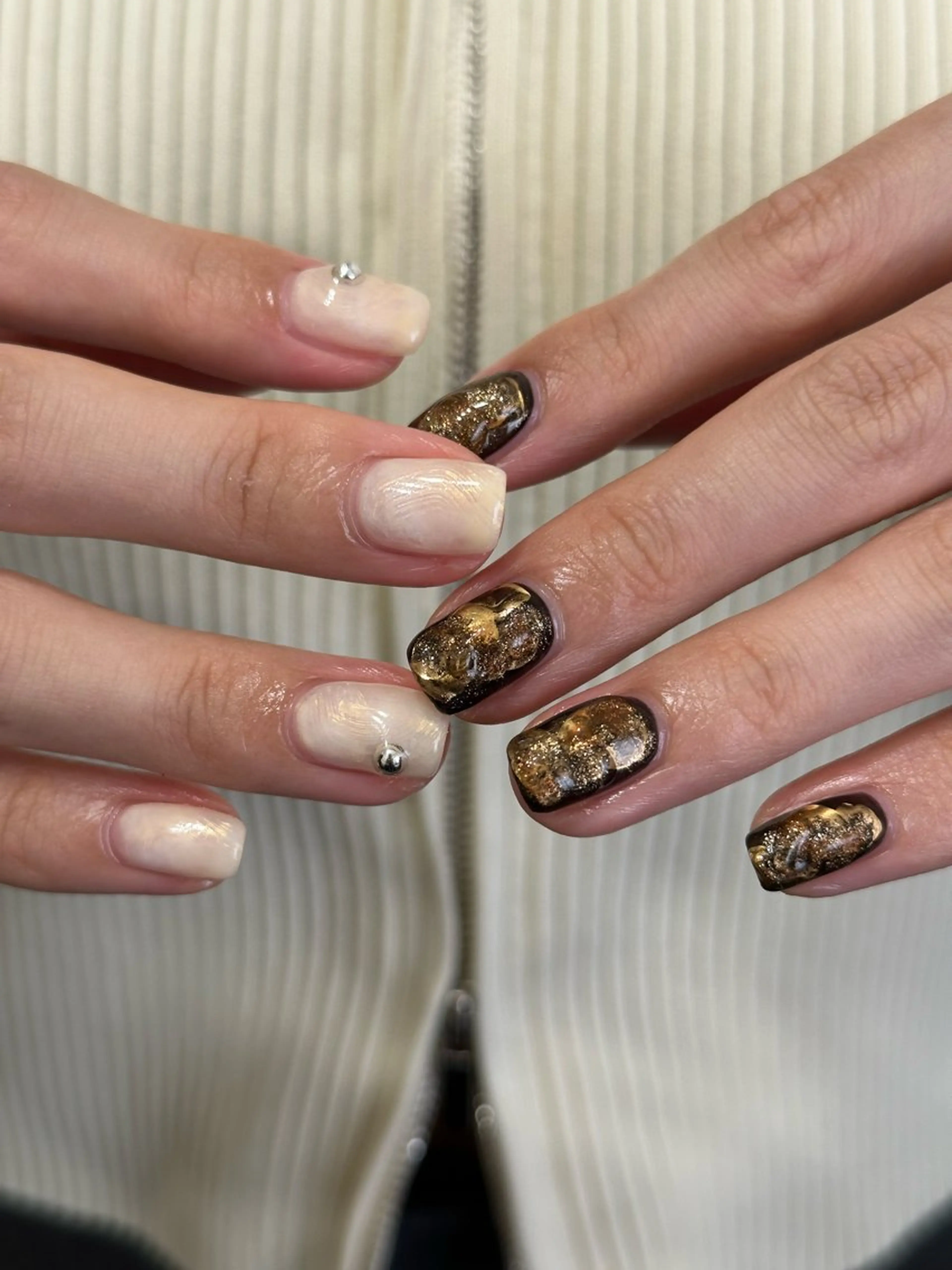 ネイル ハンドネイル フットネイル kiii.__ ✴︎*のネイルデザイン