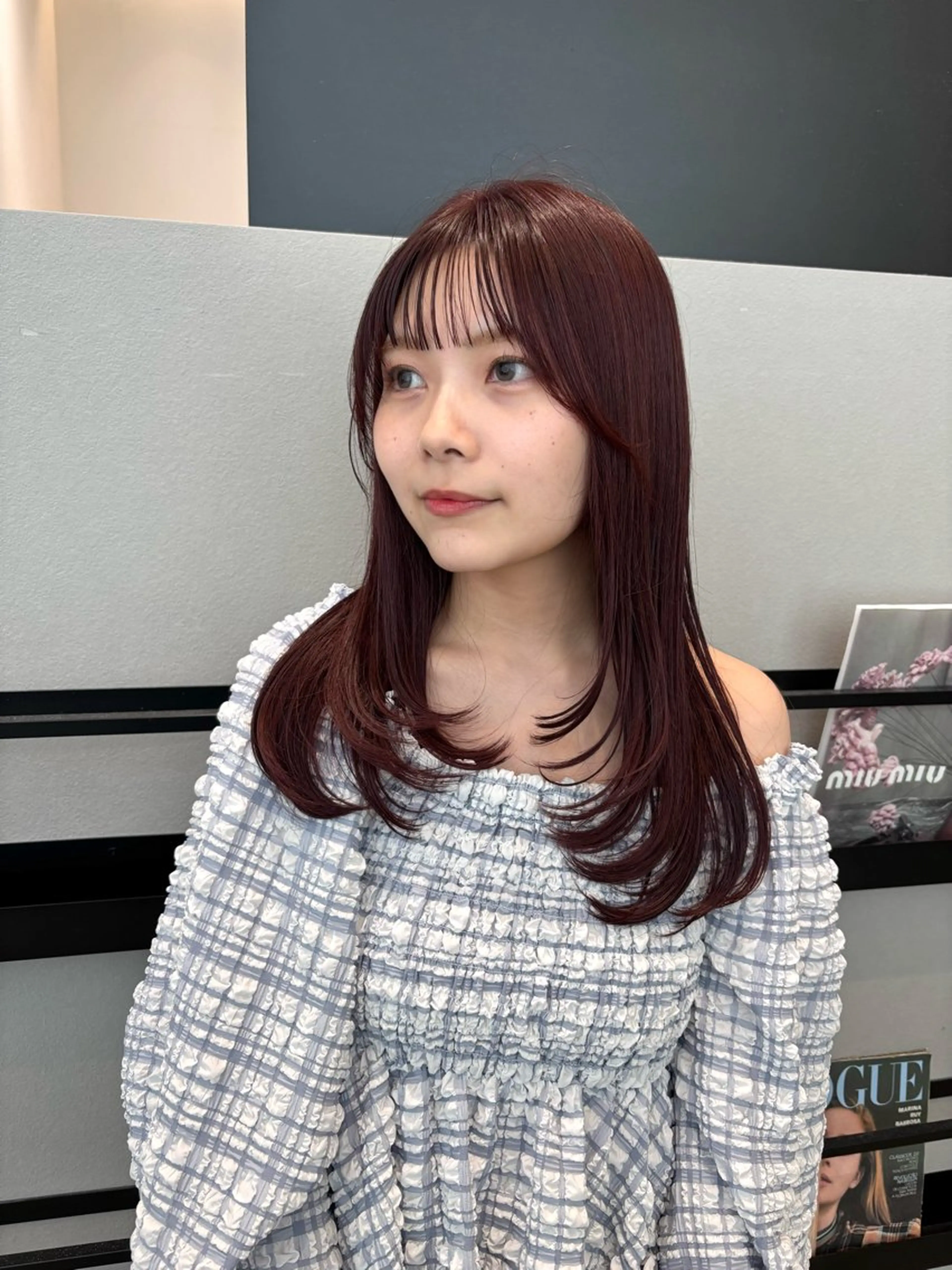 セミロング カラー カシス レイヤーカット カット ヘアカラー 透明感カラー/ レイヤーkotonoのヘアスタイル