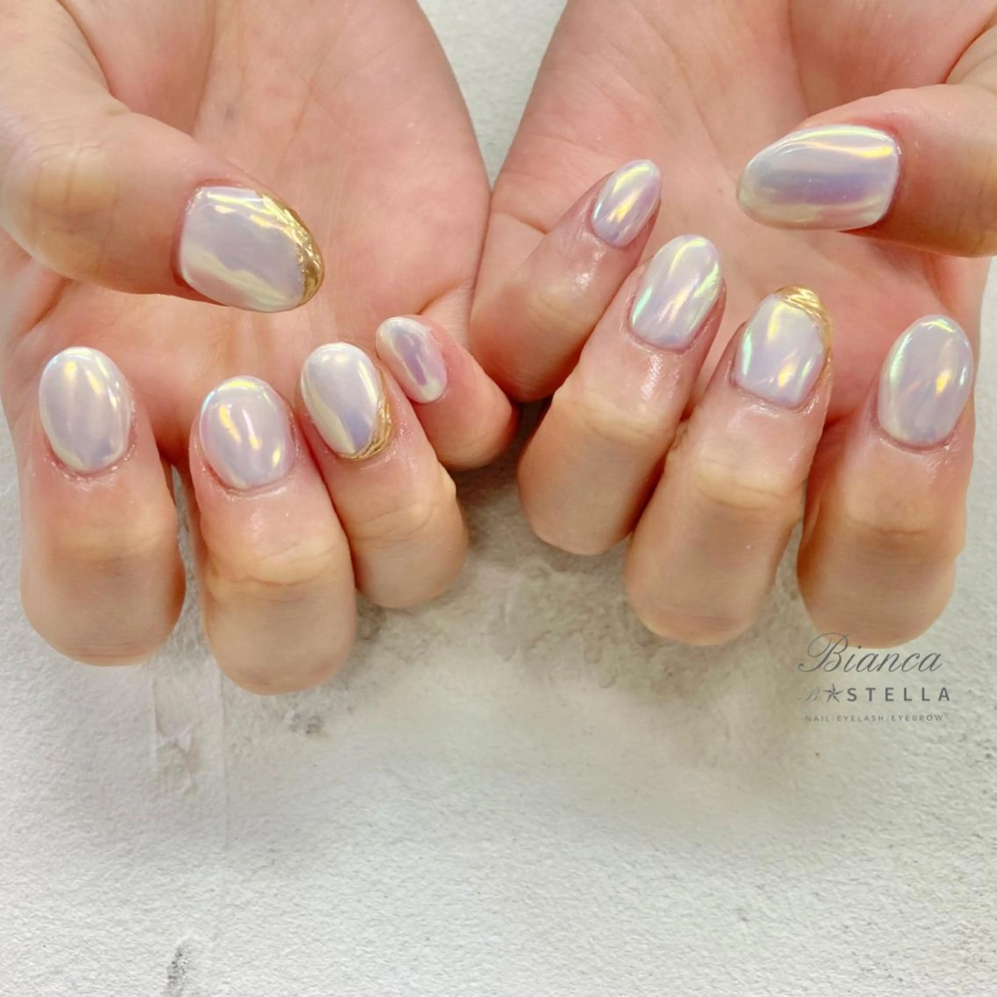 ネイル アートネイル ゴールド ミラーネイル ハンドネイル Mojyam nail所属・松本 実咲のネイルデザイン