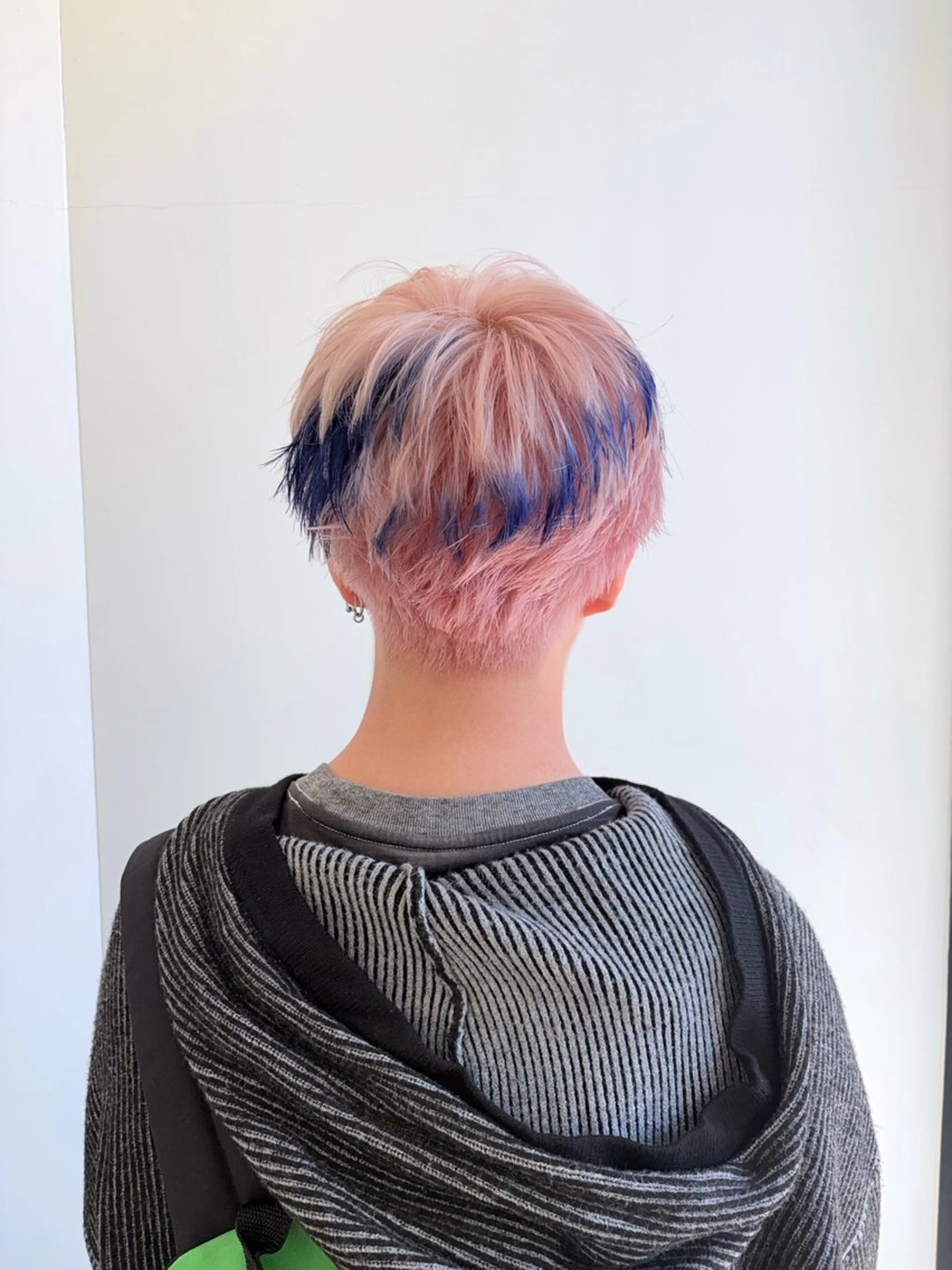 カラー メンズ カット ヘアカラー トリートメント ヘアセット ハイトーン/デザイン /メンズ🧤莉音のヘアスタイル