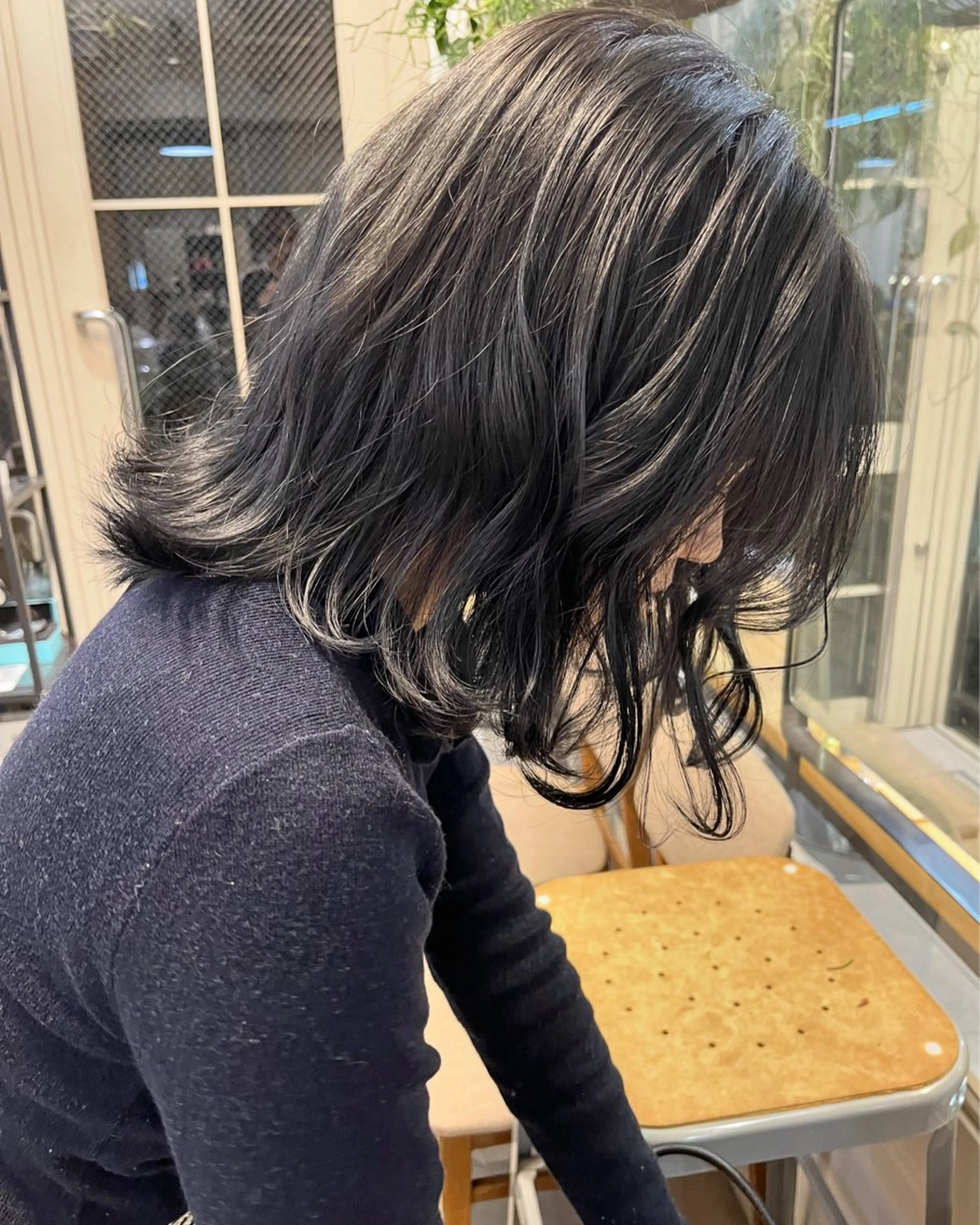 ミディアム カラー スッと馴染むhair /ヨシダトモキのヘアスタイル