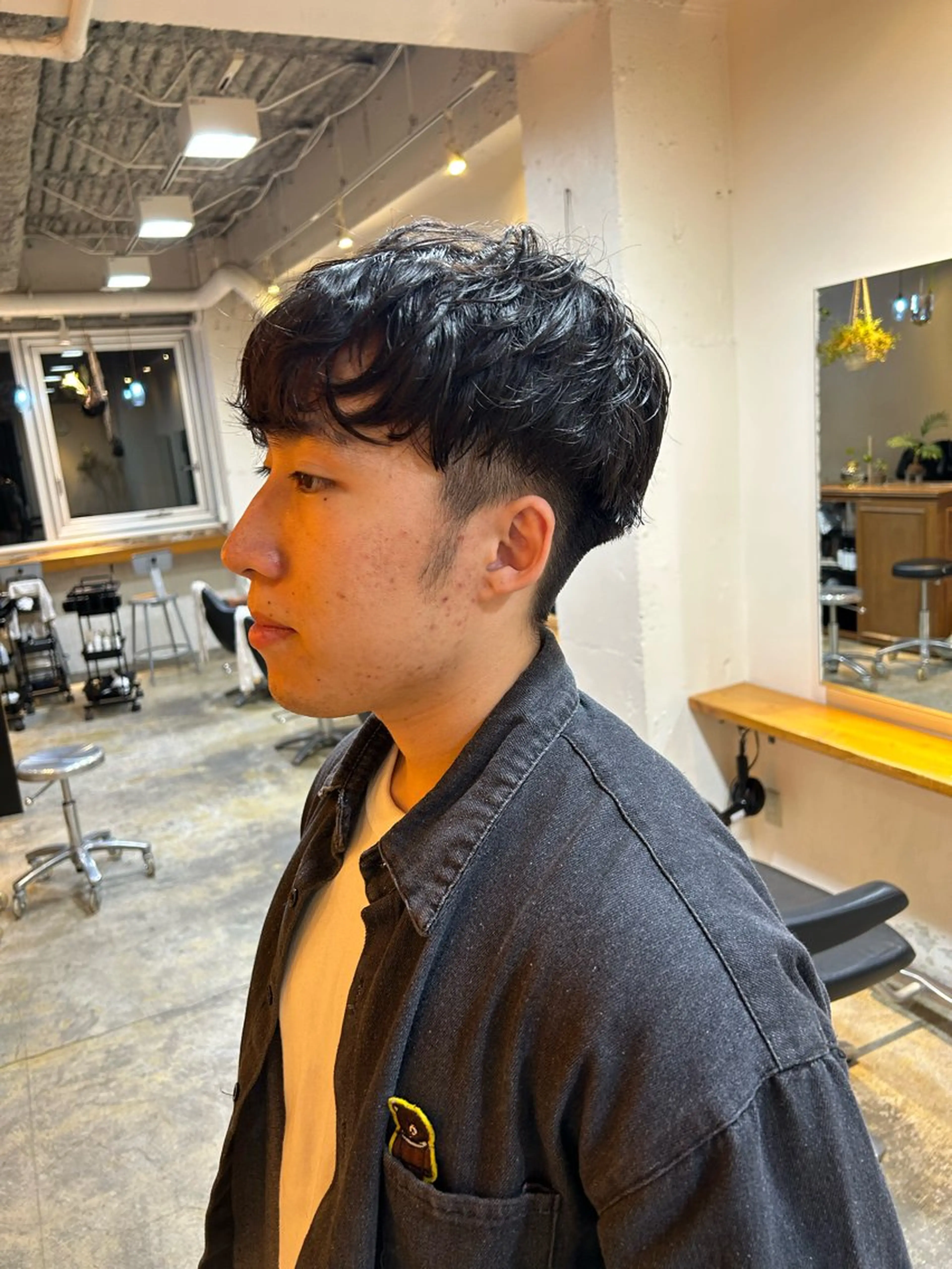 パーマ メンズ カット パーマ ナチュラル大人っぽい スタイル　MAORIのヘアスタイル