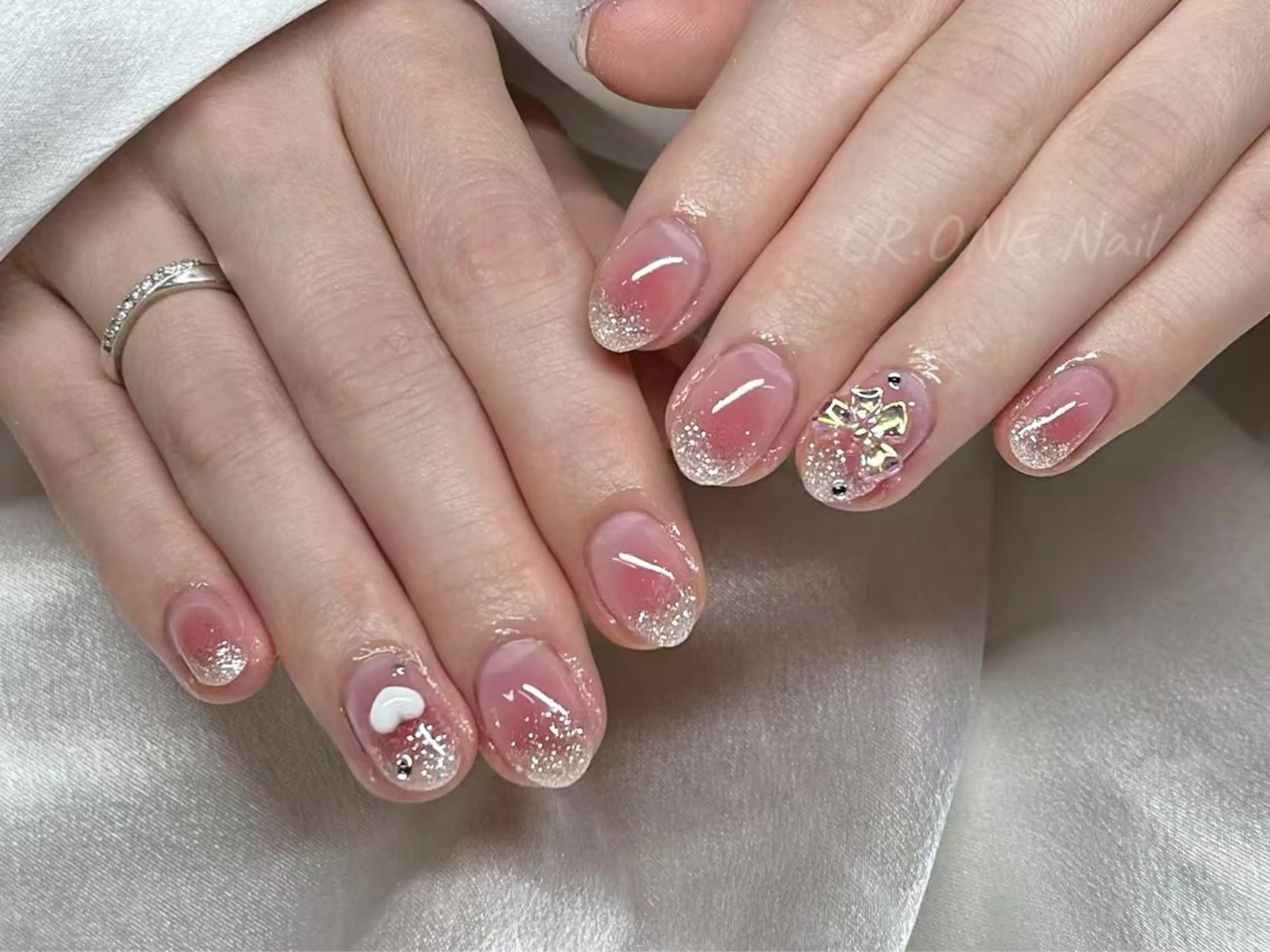 ネイル LR.ONE ヨウのネイルデザイン