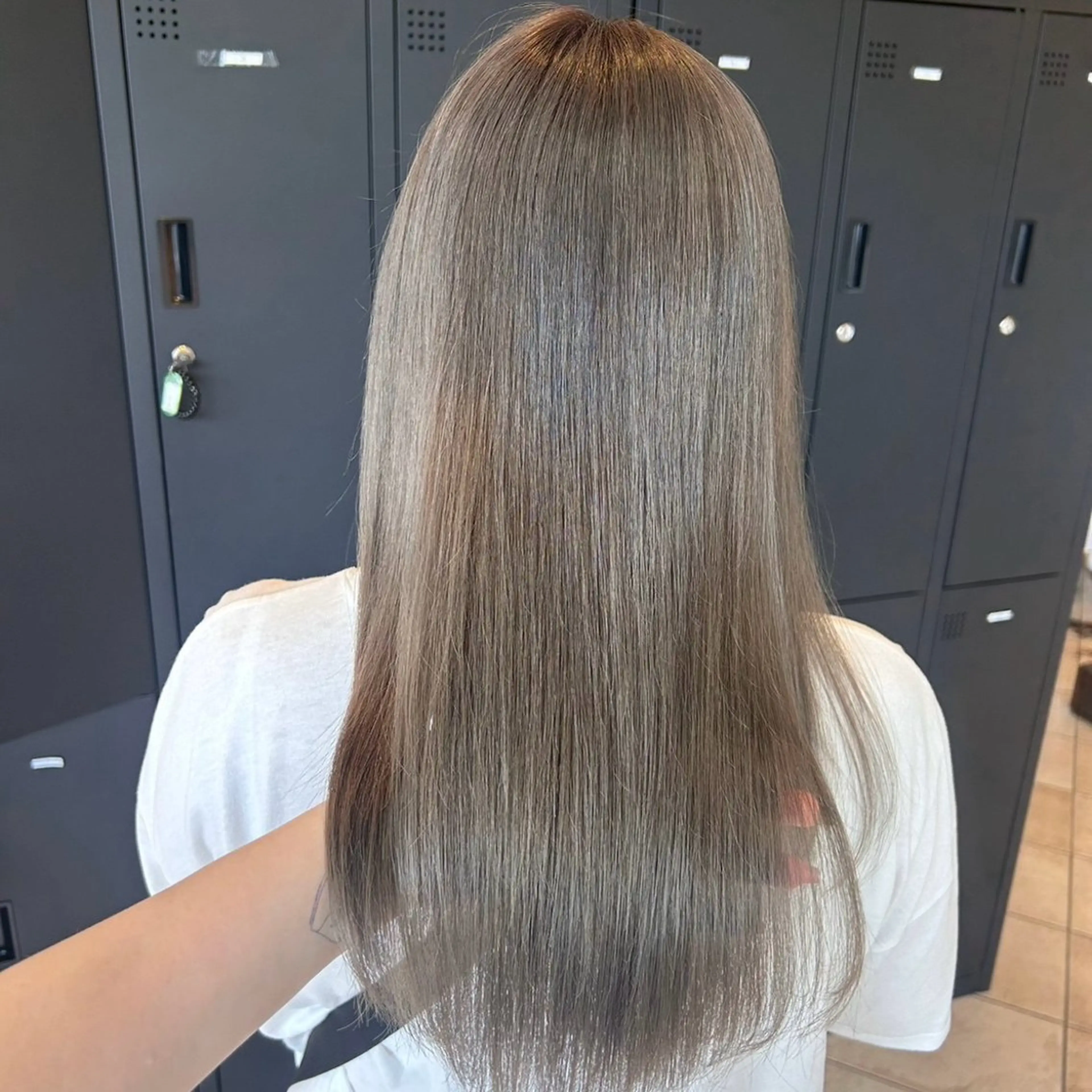 ロング 🤍透明感カラー特化 清水星花🤍のヘアスタイル