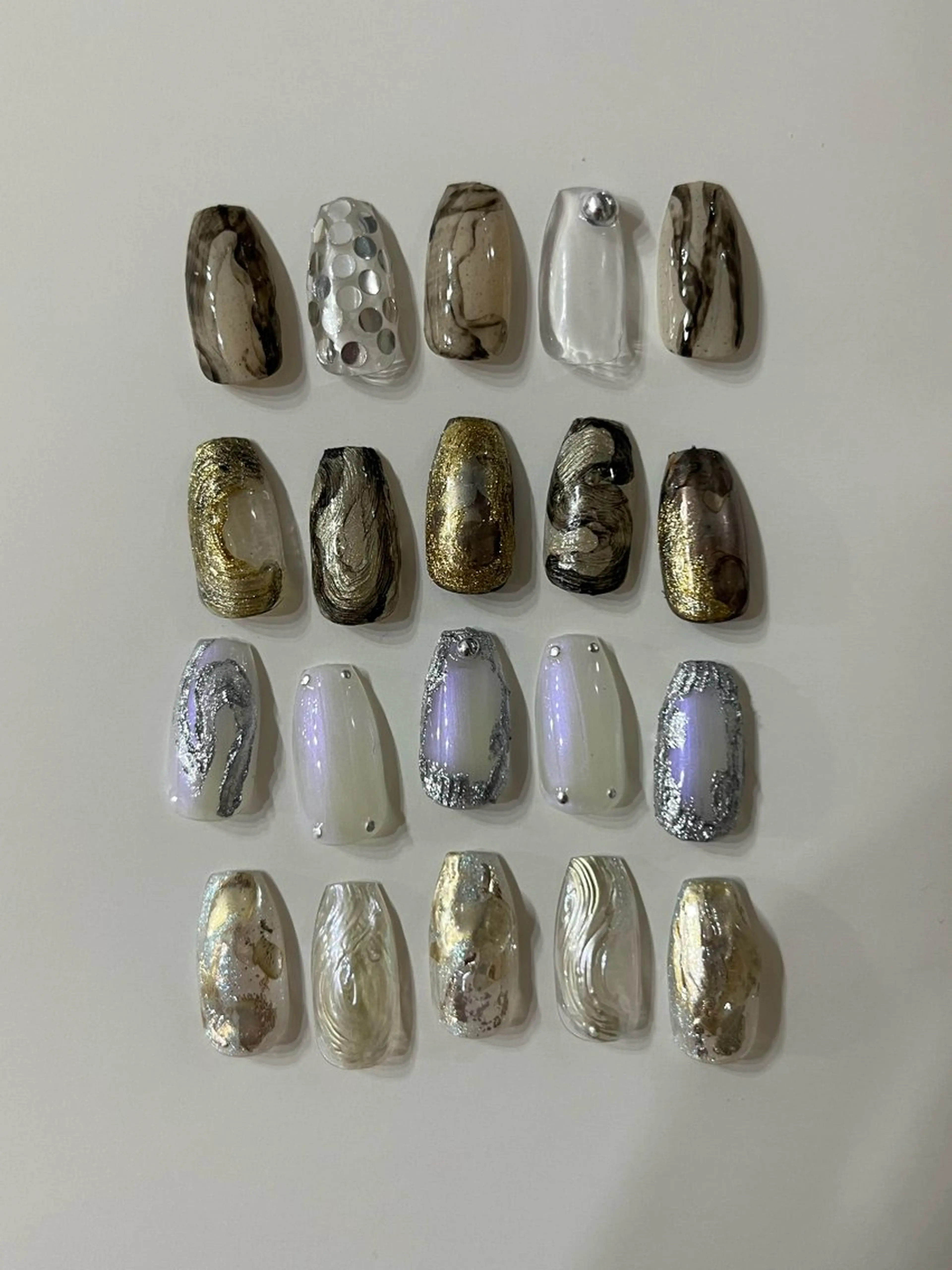 ネイル ニュアンスネイル ハンドネイル ハンドケア pu+on. nailworks所属・fuyumi / ニュアンスネイルのネイルデザイン