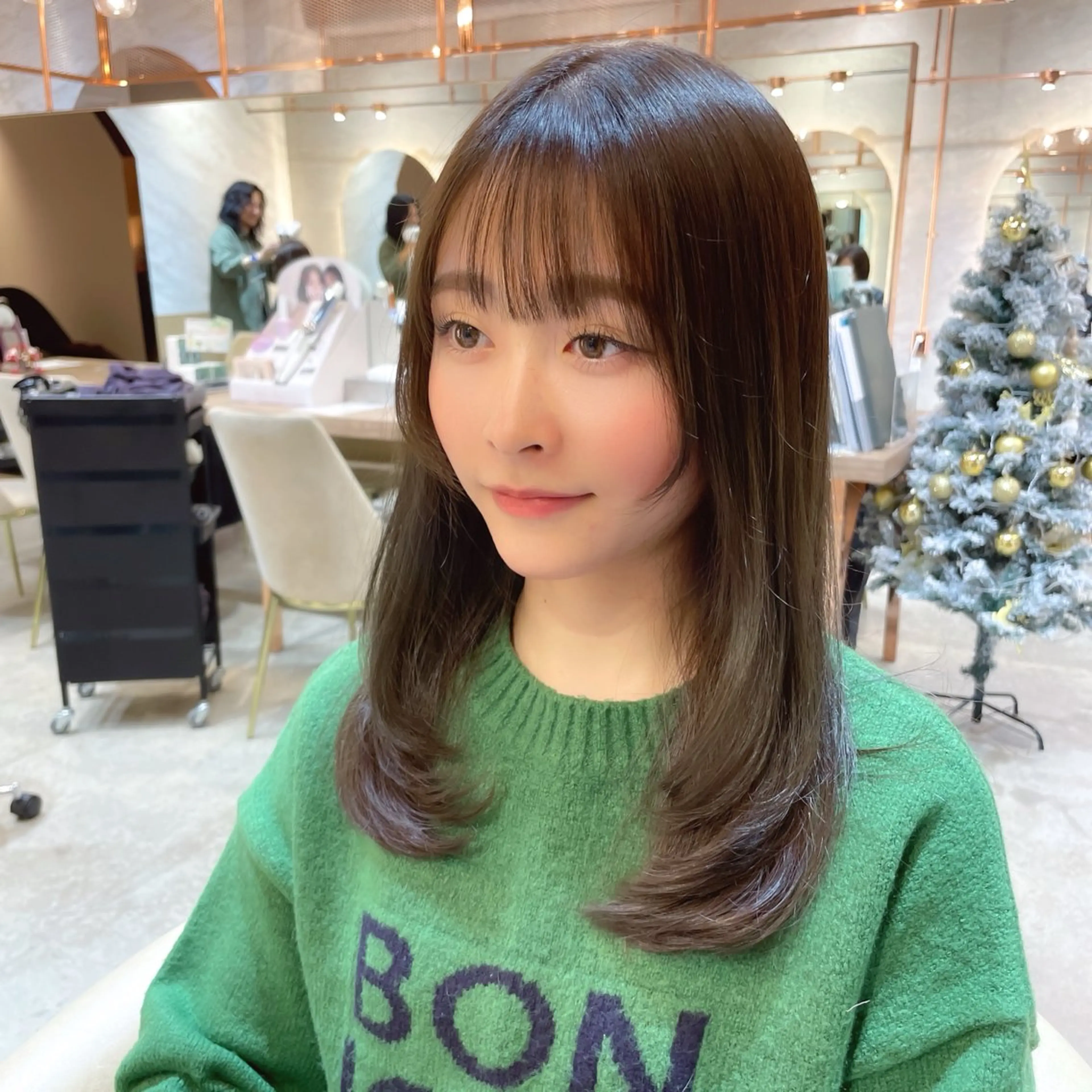 セミロング カラー カット 縮毛矯正 トリートメント レイヤー/韓国ヘア 縮毛矯正🫧鈴木颯のヘアスタイル