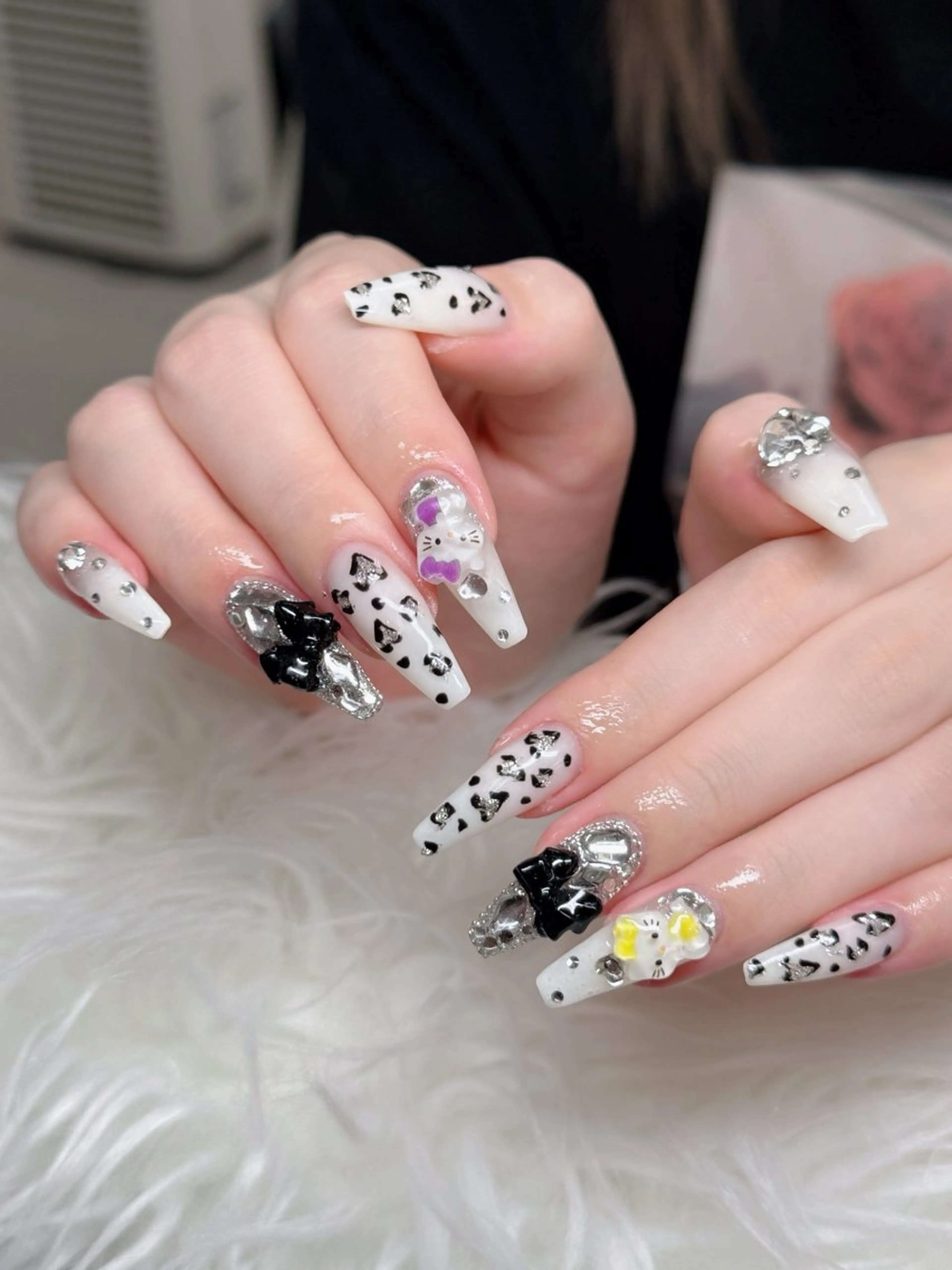 ネイル ロングネイル マグネットネイル リボン 夏ネイル スーパーロングネイル Hani nailsalonのネイルデザイン
