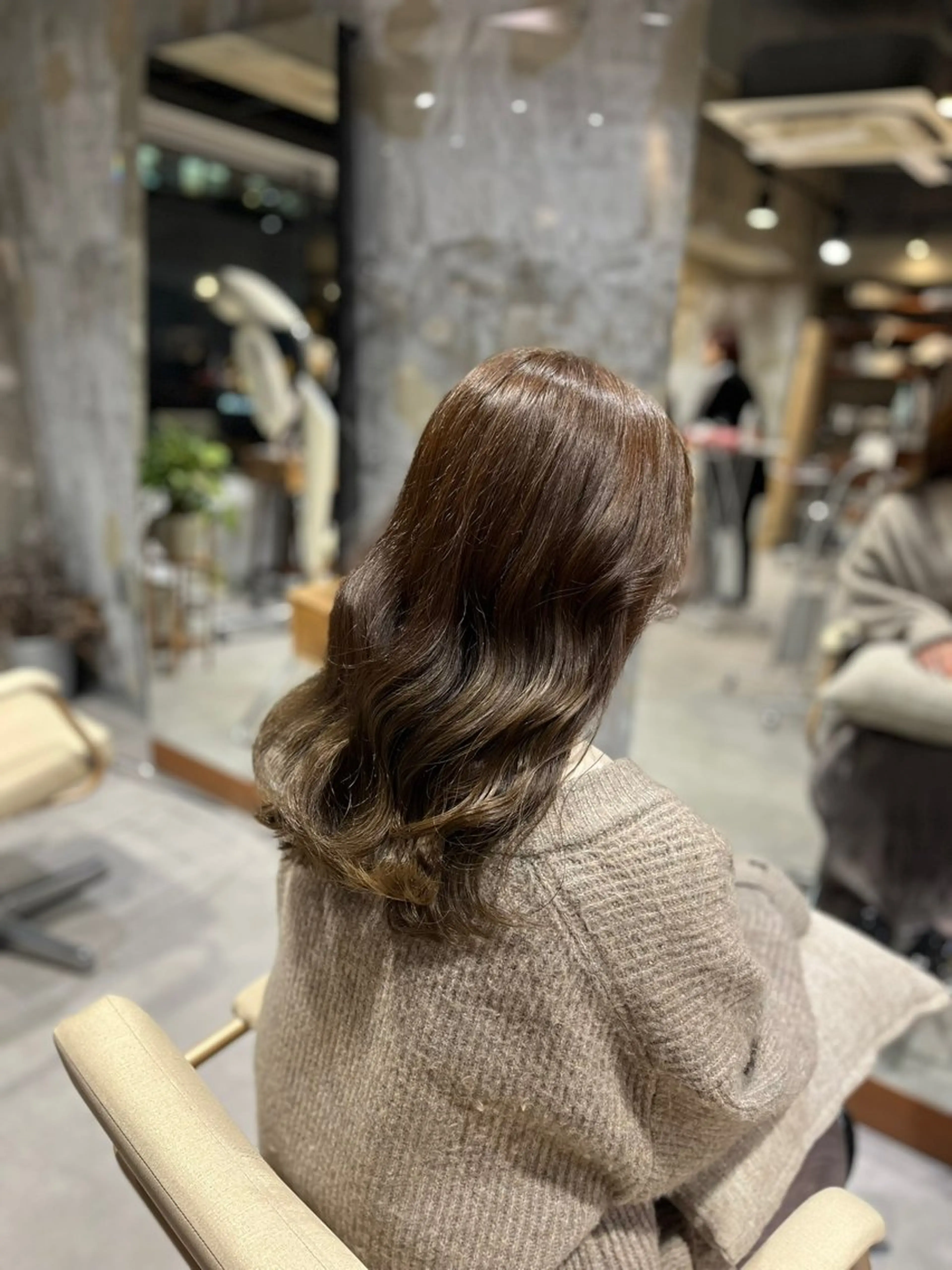カラー ベージュカラー オリーブベージュ 相宮 優羽のヘアスタイル