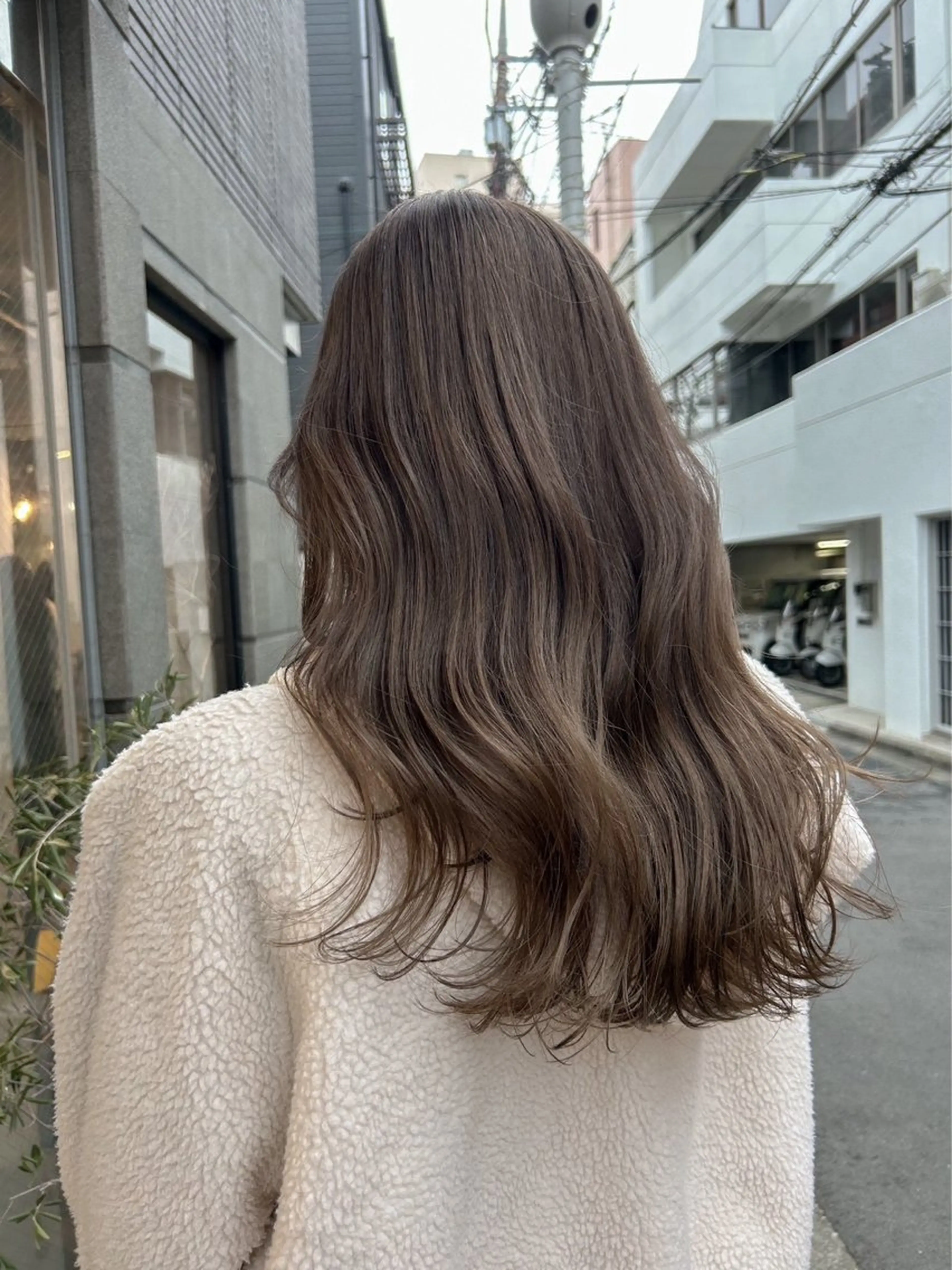 ロング カラー yuiká/ベージュ カラー‧₊˚ .のヘアスタイル