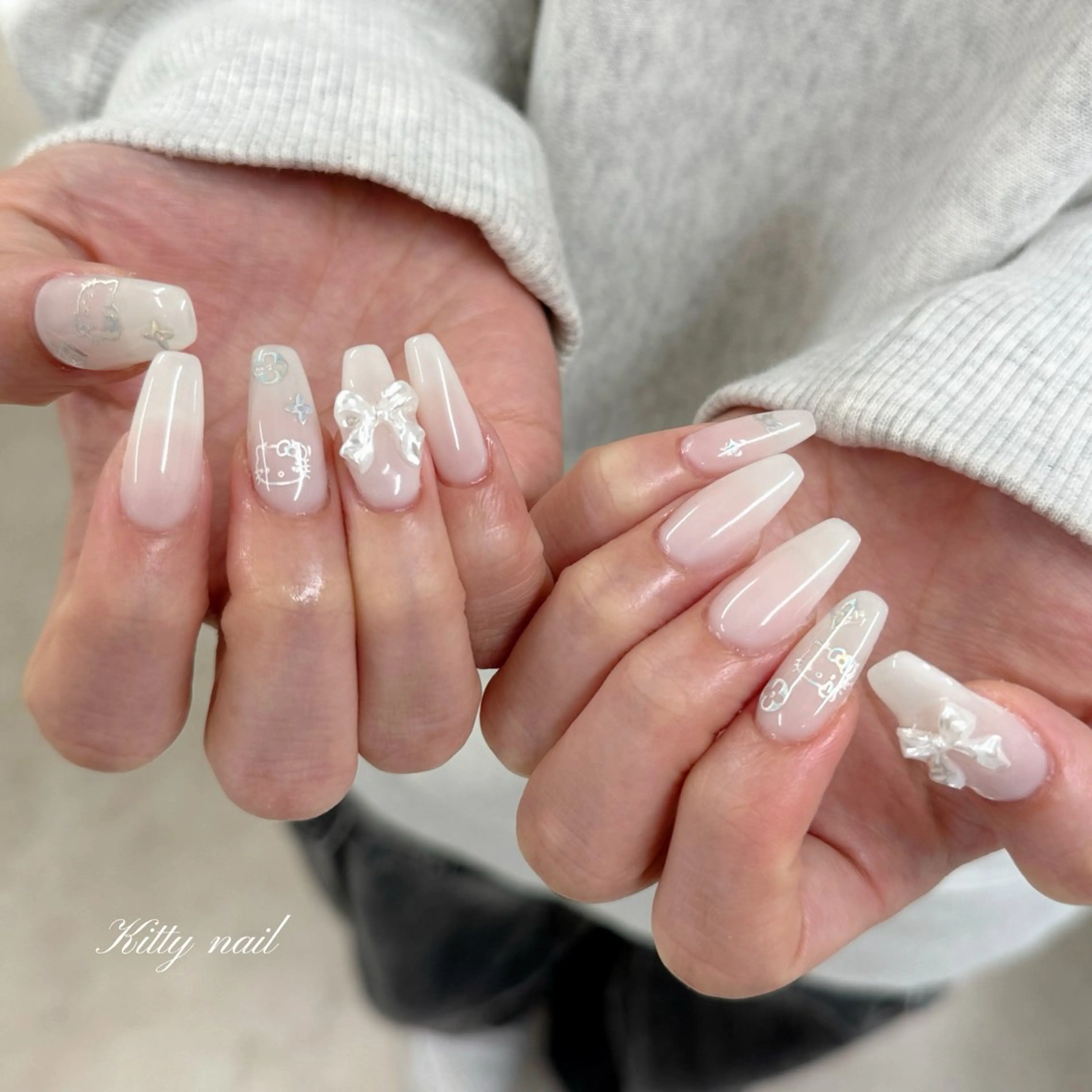 ネイル ハンドネイル UnFLAIR 麻布十番店🧸NAOのネイルデザイン