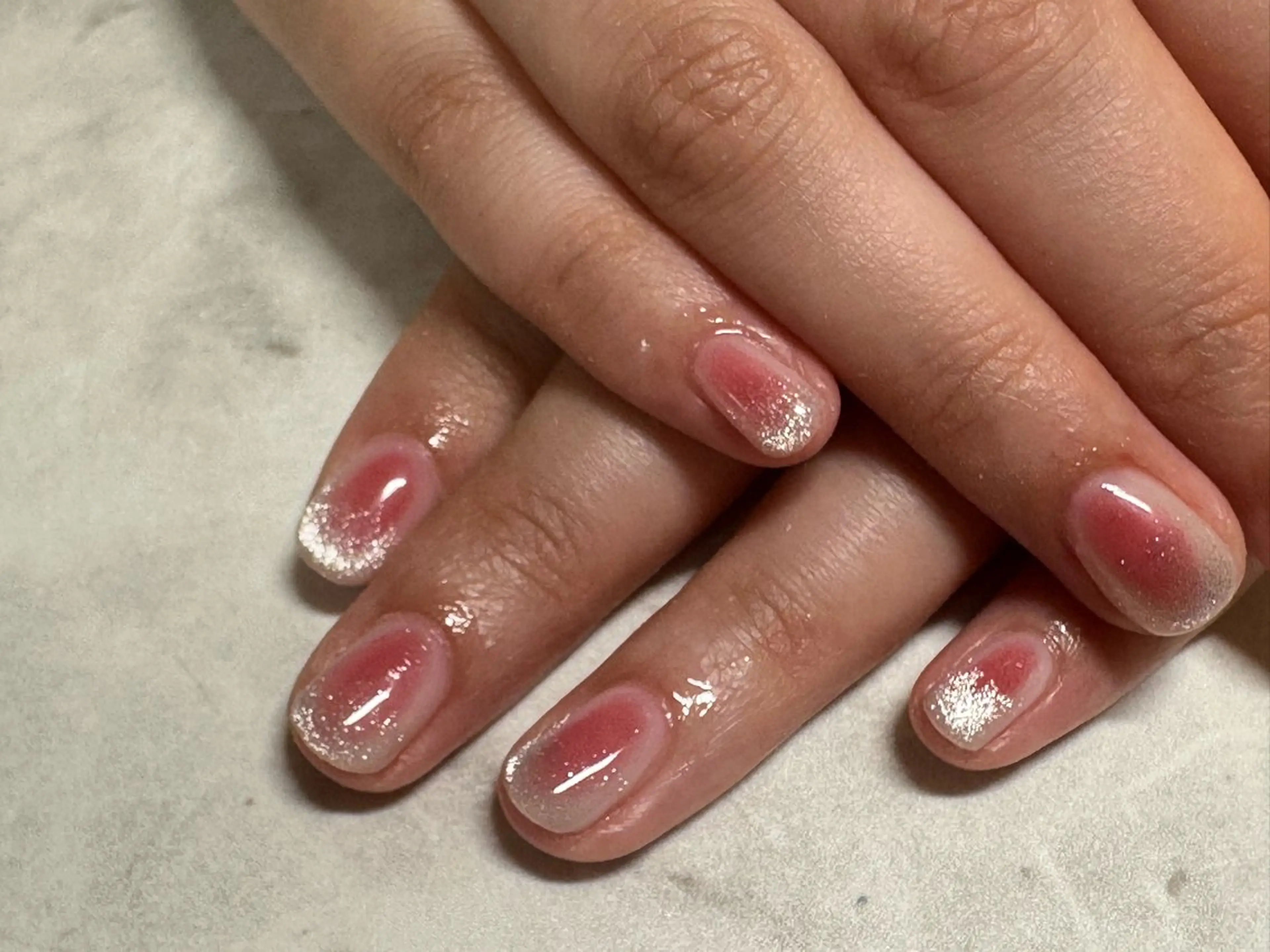 ネイル チークネイル ラメ(グリッター) ラメグラデーション マグネットネイル 【パラジェル・フィルイン】Nailsalon Merci東中野所属・Merci shigaのネイルデザイン