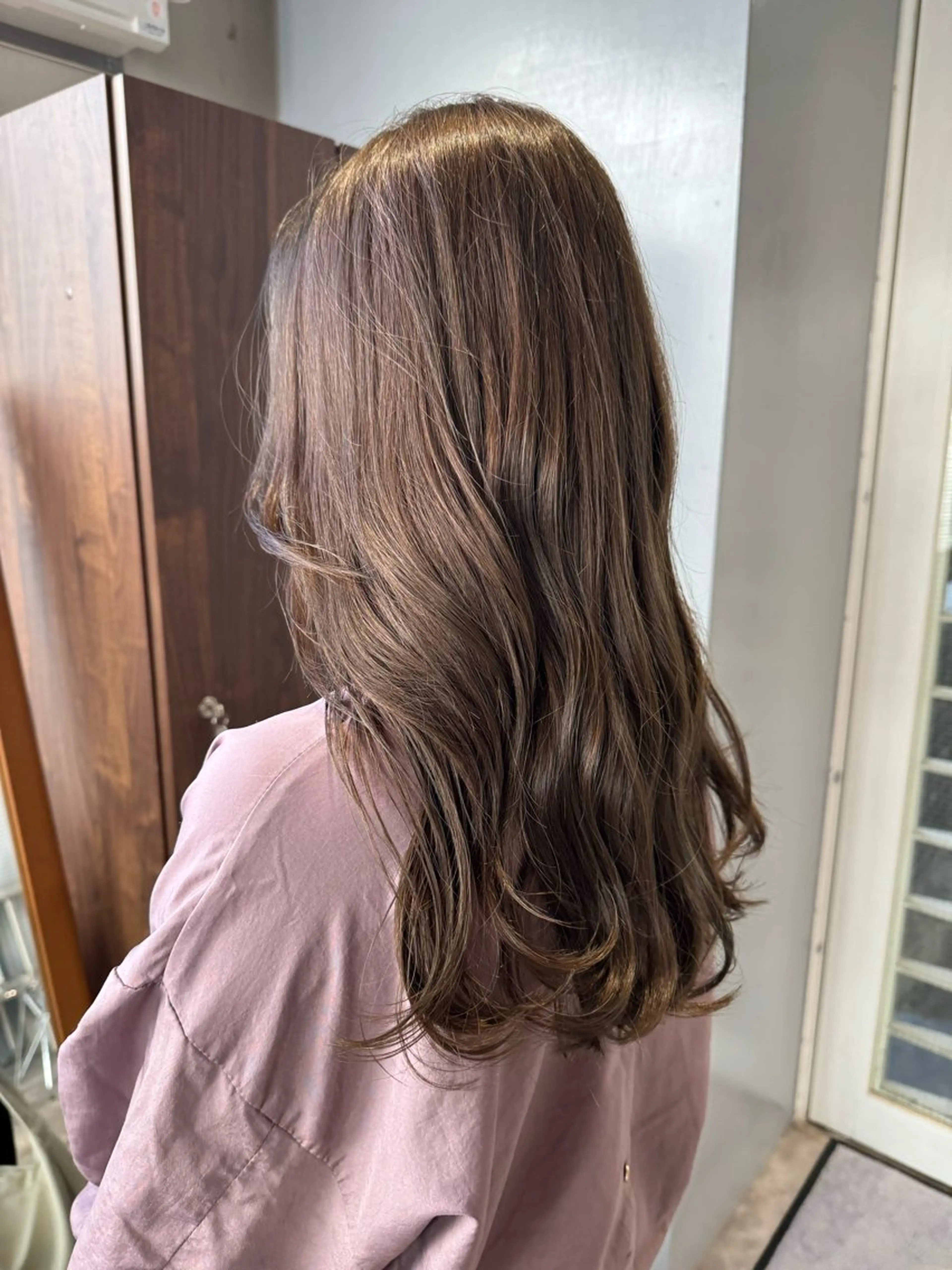 ロング カラー ベージュカラー 透明感カラー イルミナカラー カット ヘアカラー 画 kirikaのヘアスタイル