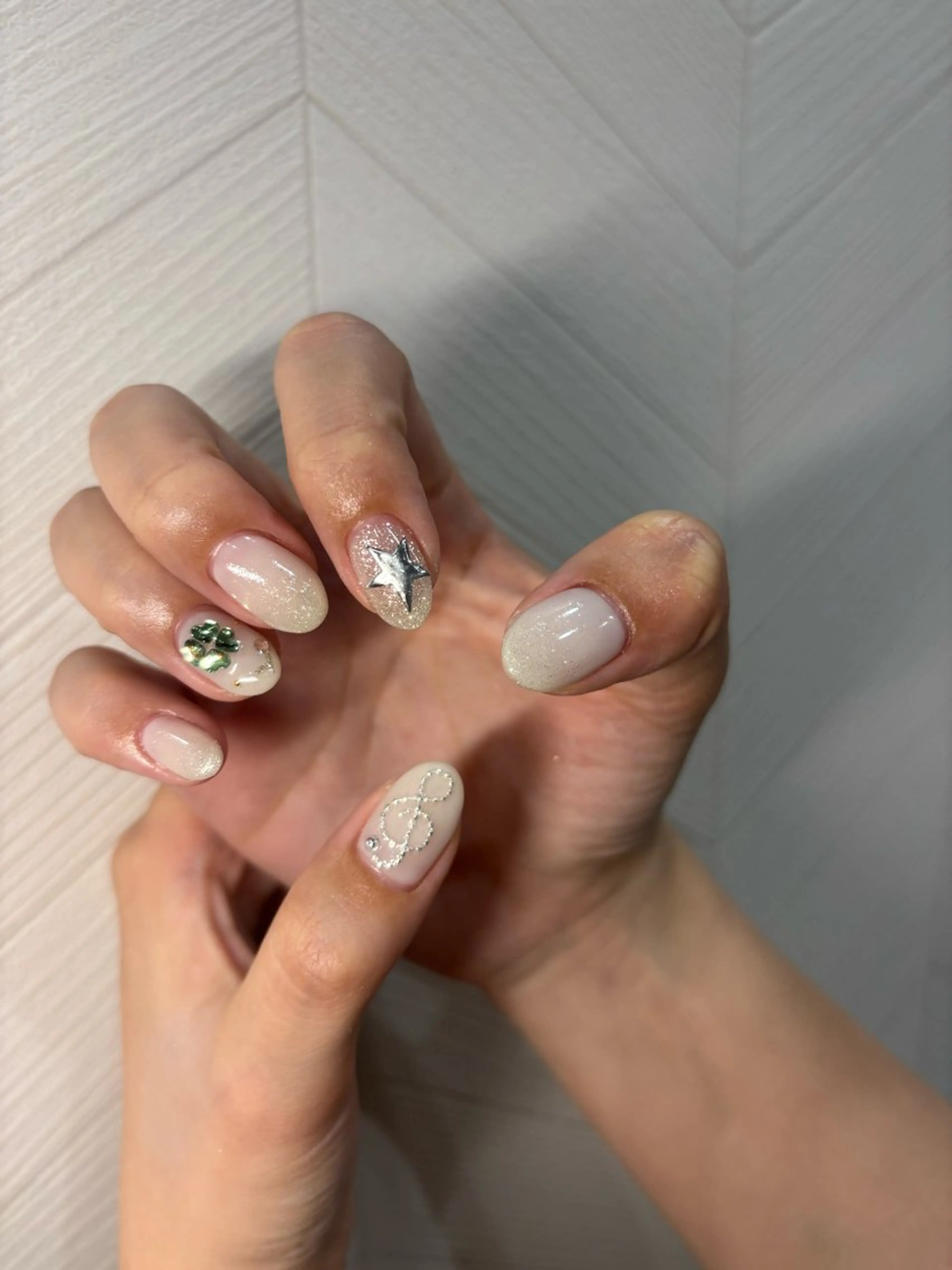 ネイル ハンドネイル LICO HAIR＆RELAXATION所属・Lico Ryoのネイルデザイン