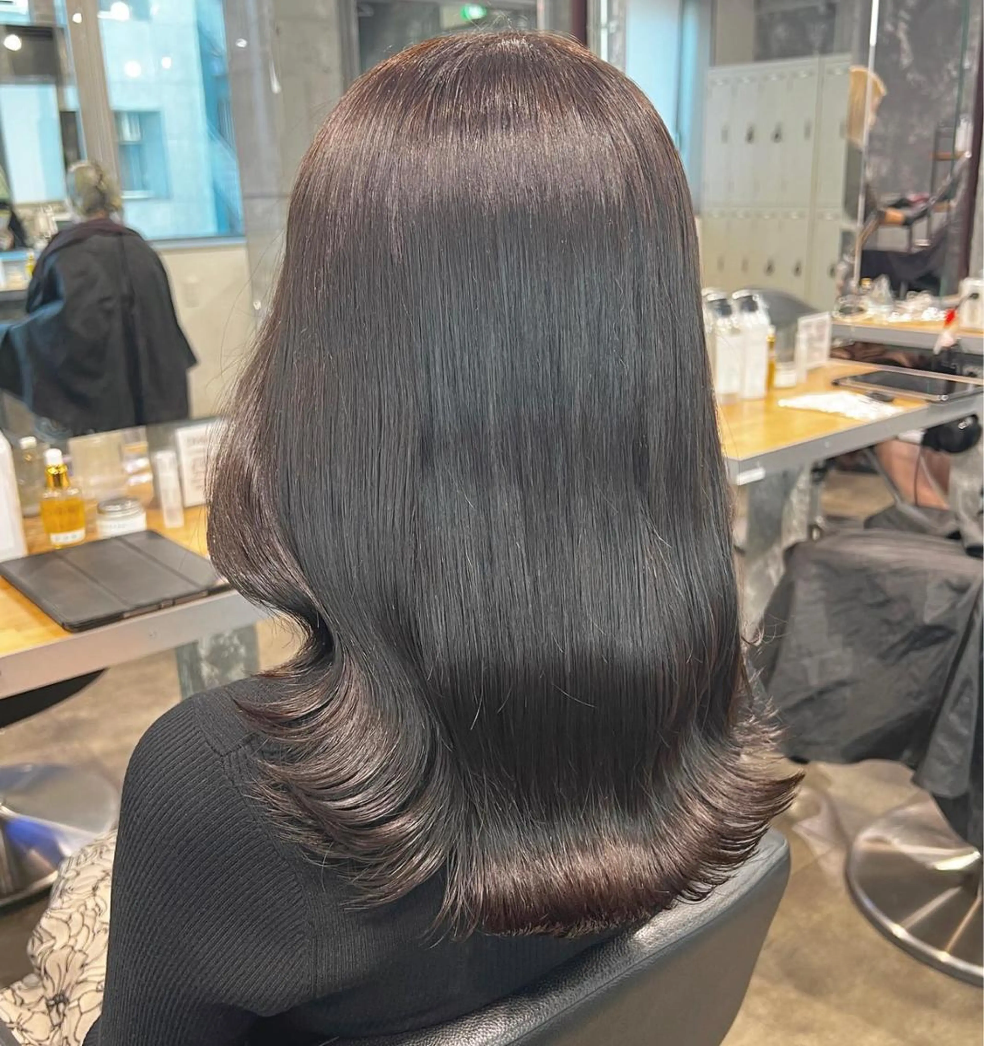 セミロング カラー ヘアアレンジ ヘアカラー トリートメント ヘッドスパ ヘアセット 韓国風ベージュ🤎 赤みなし🌿横浜🤎のヘアスタイル