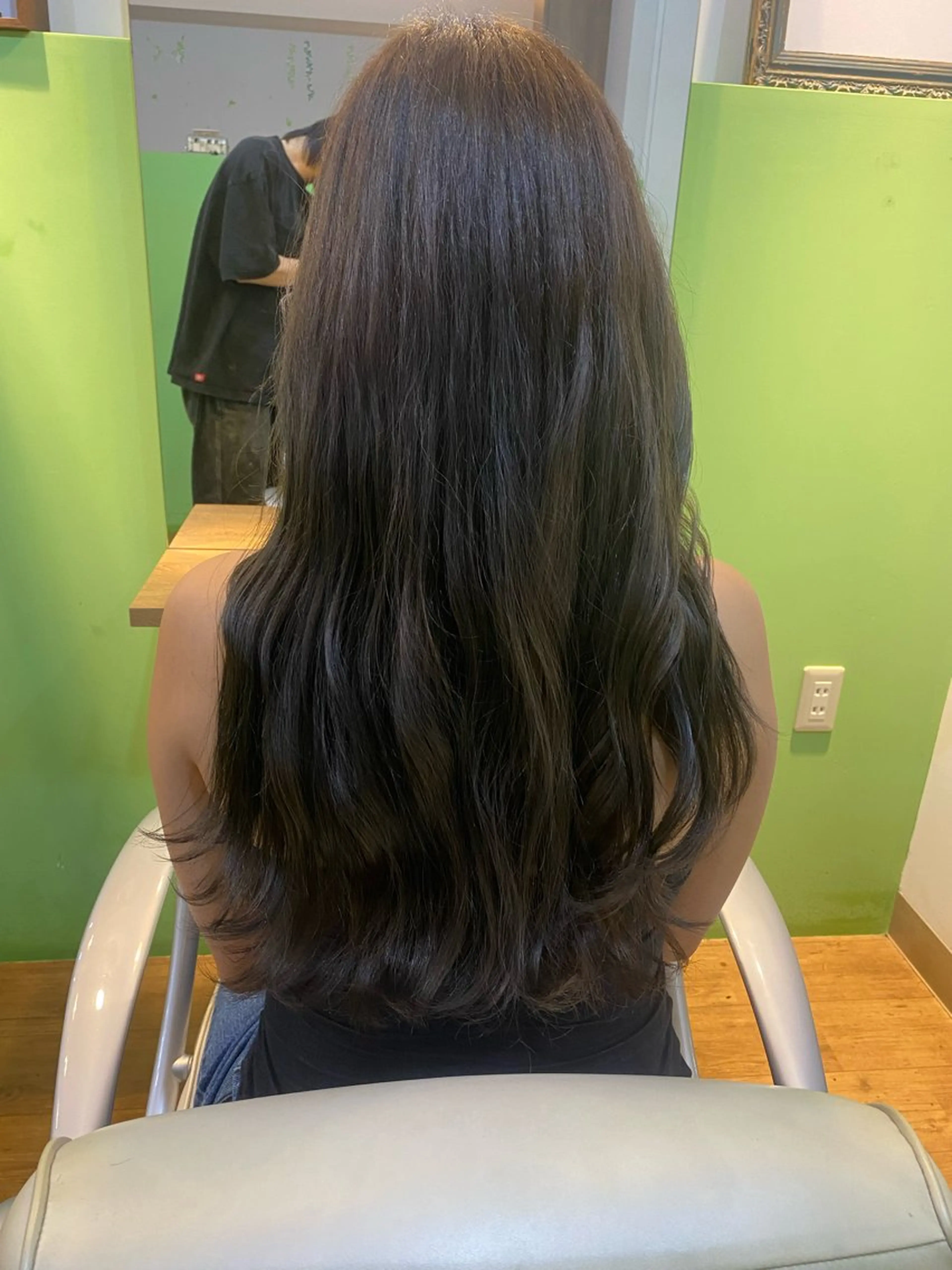 セミロング カラー ヘアアレンジ アッシュ アッシュブラウン ブラウンカラー メンズ特化 エシカル　松原大将のヘアスタイル
