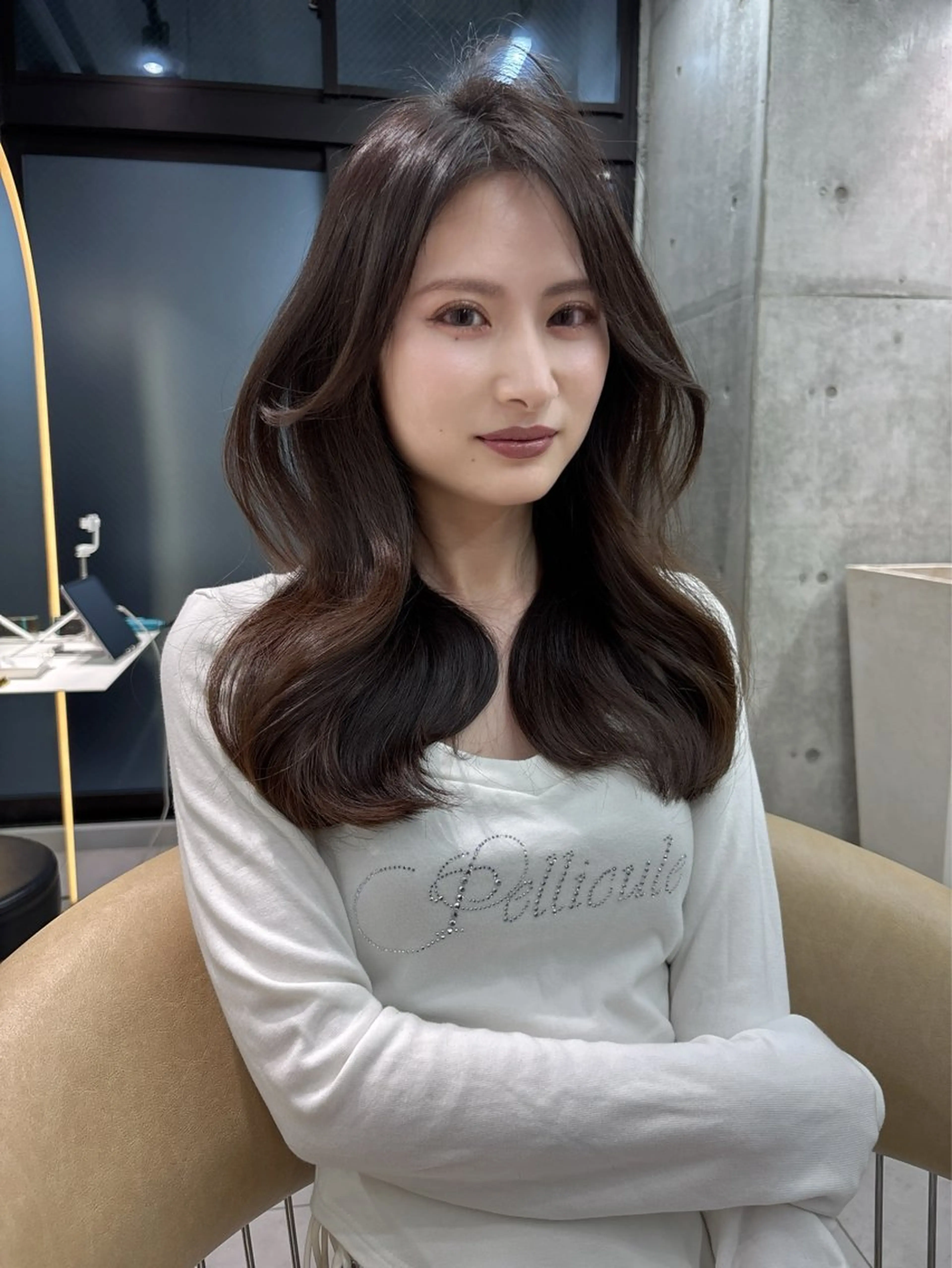 ミディアム カラー ミディアムレイヤー 透明感カラー ボブ 顔まわりレイヤー 韓国風ヘア 【美髪矯正) 縮毛矯正吉村　清志のヘアスタイル