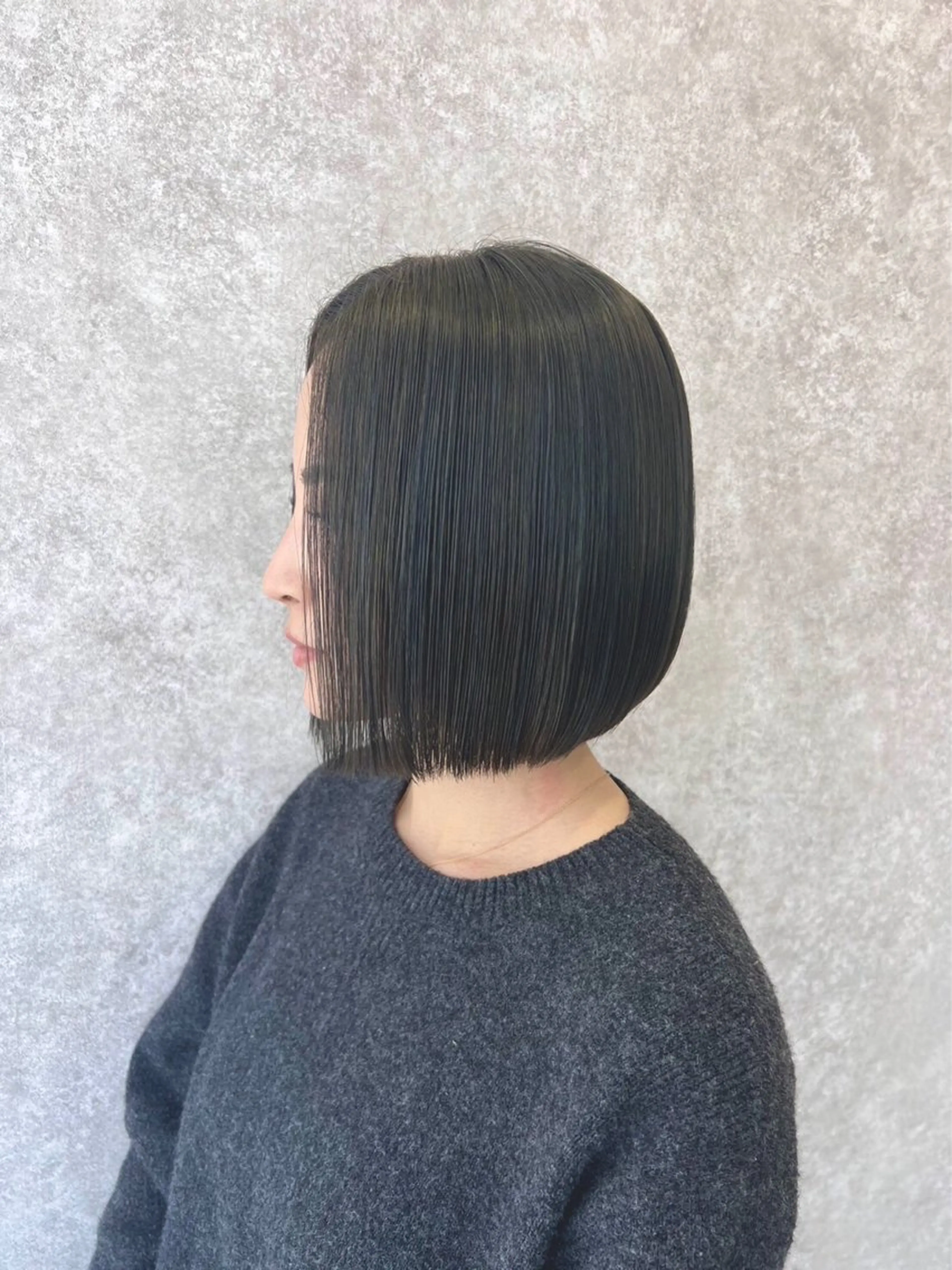 ショート ヘアカラー 飛田 由貴のヘアスタイル