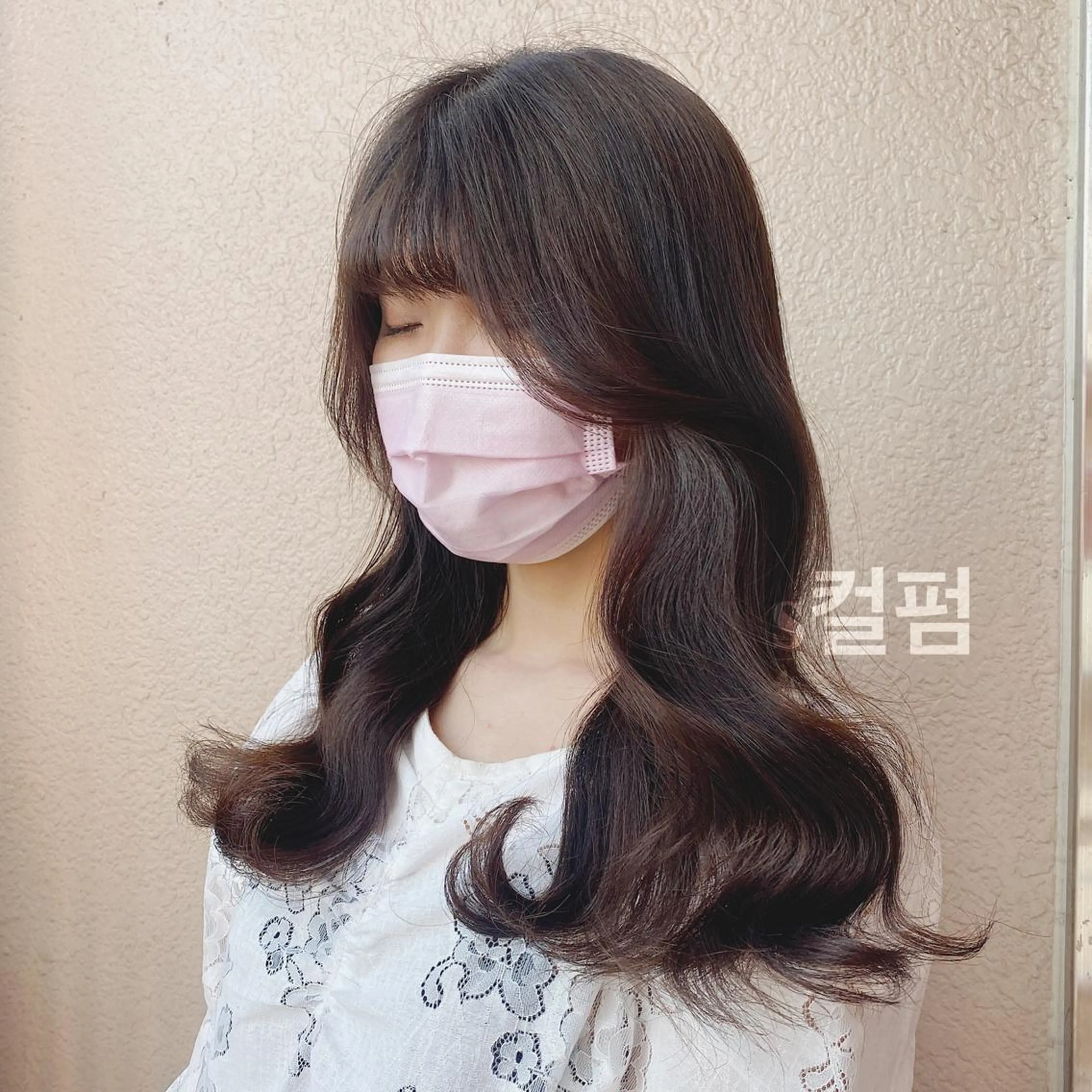 セミロング カラー カット ヘアカラー トリートメント layercut✂️ 韓国ヘア/髪質改善のヘアスタイル