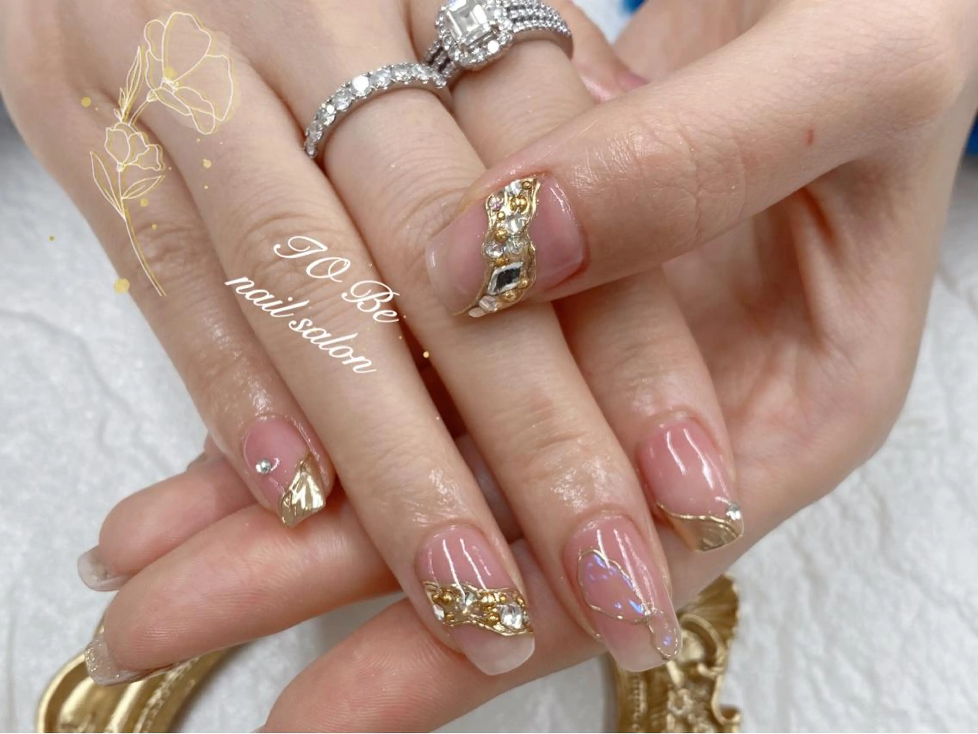 セミロング ネイル ハンドネイル Nail Salon To Beのネイルデザイン