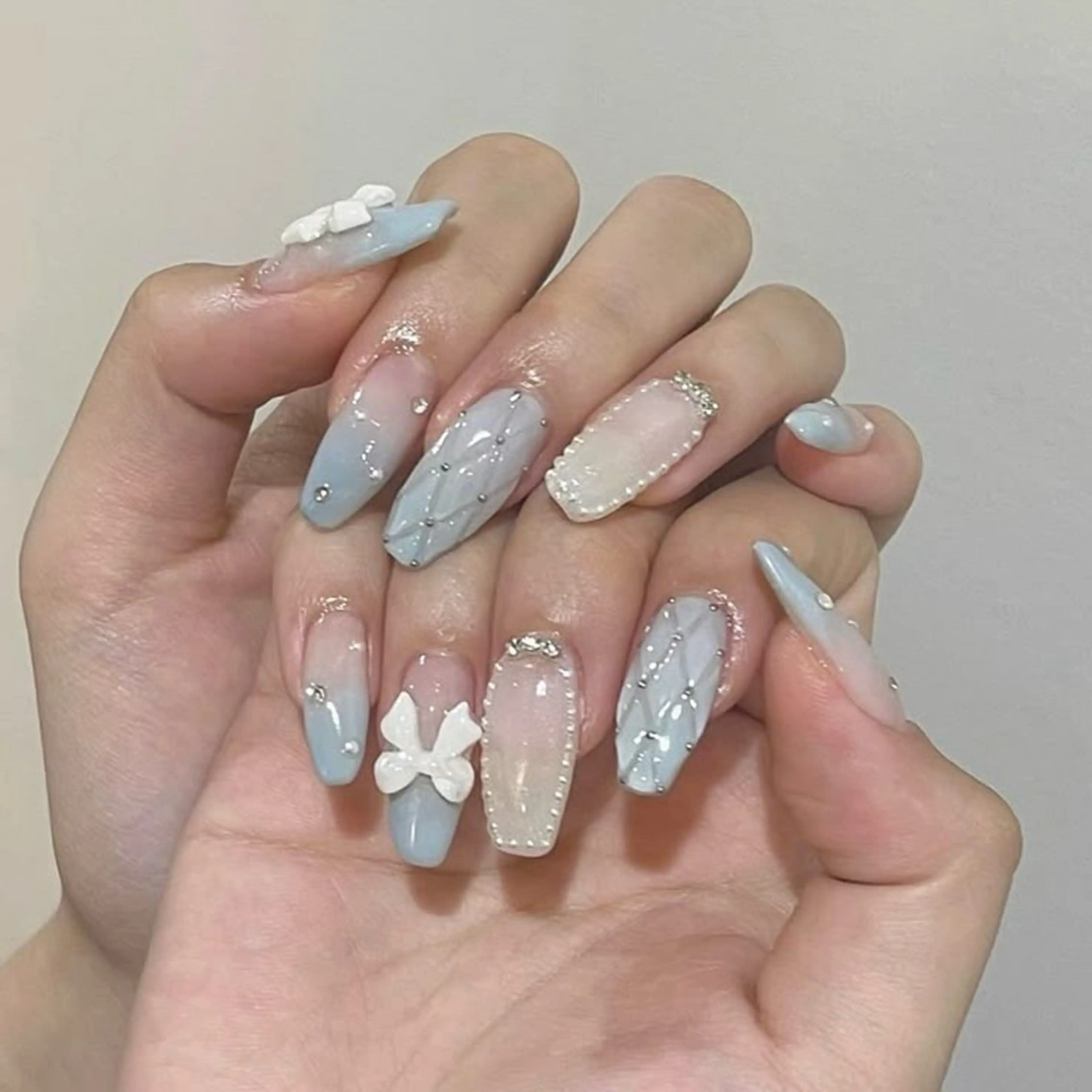ネイル ハンドネイル Rose Ana.Chuoのネイルデザイン