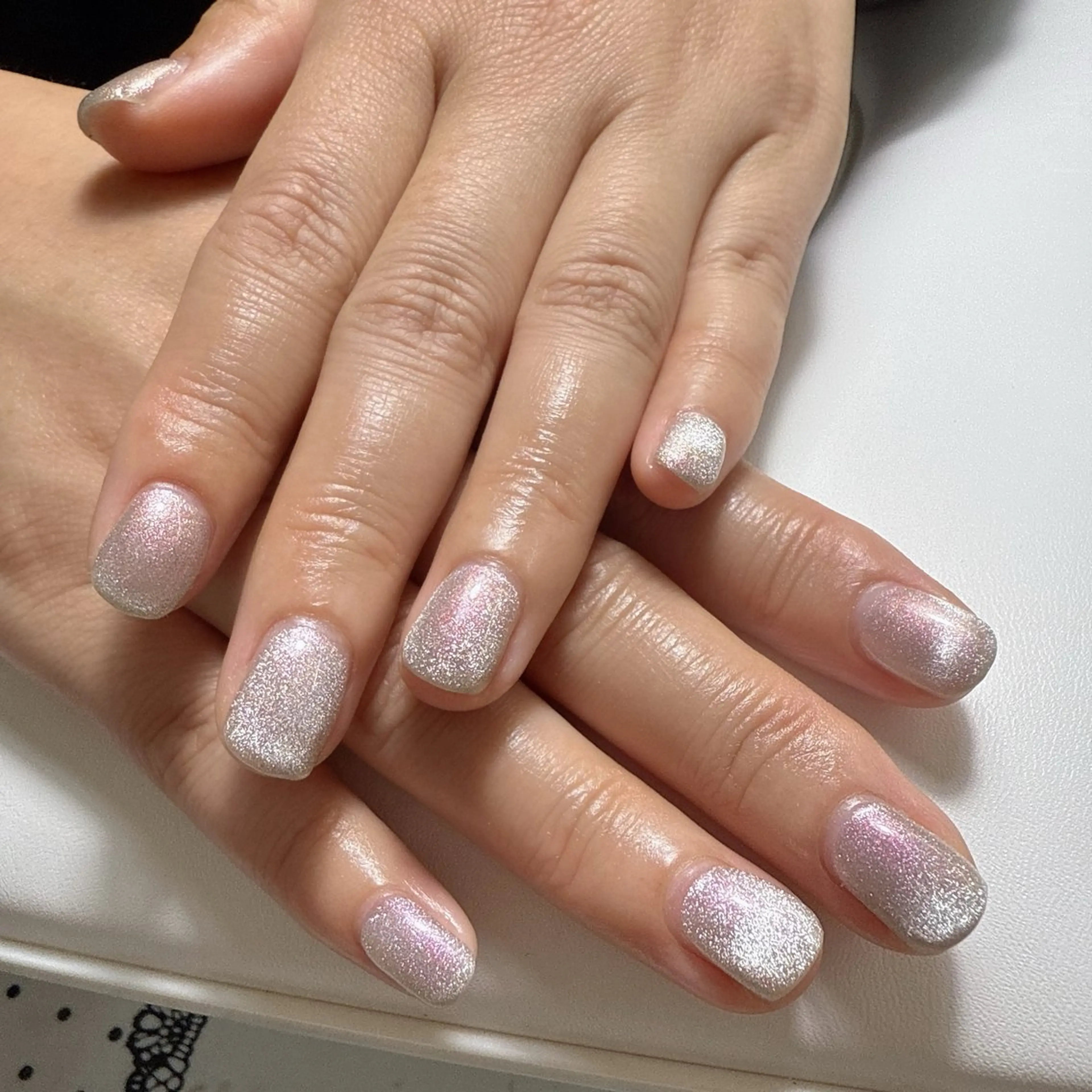 ショート ハンドネイル FLORA NAIL SALON 黄兪榕のネイルデザイン