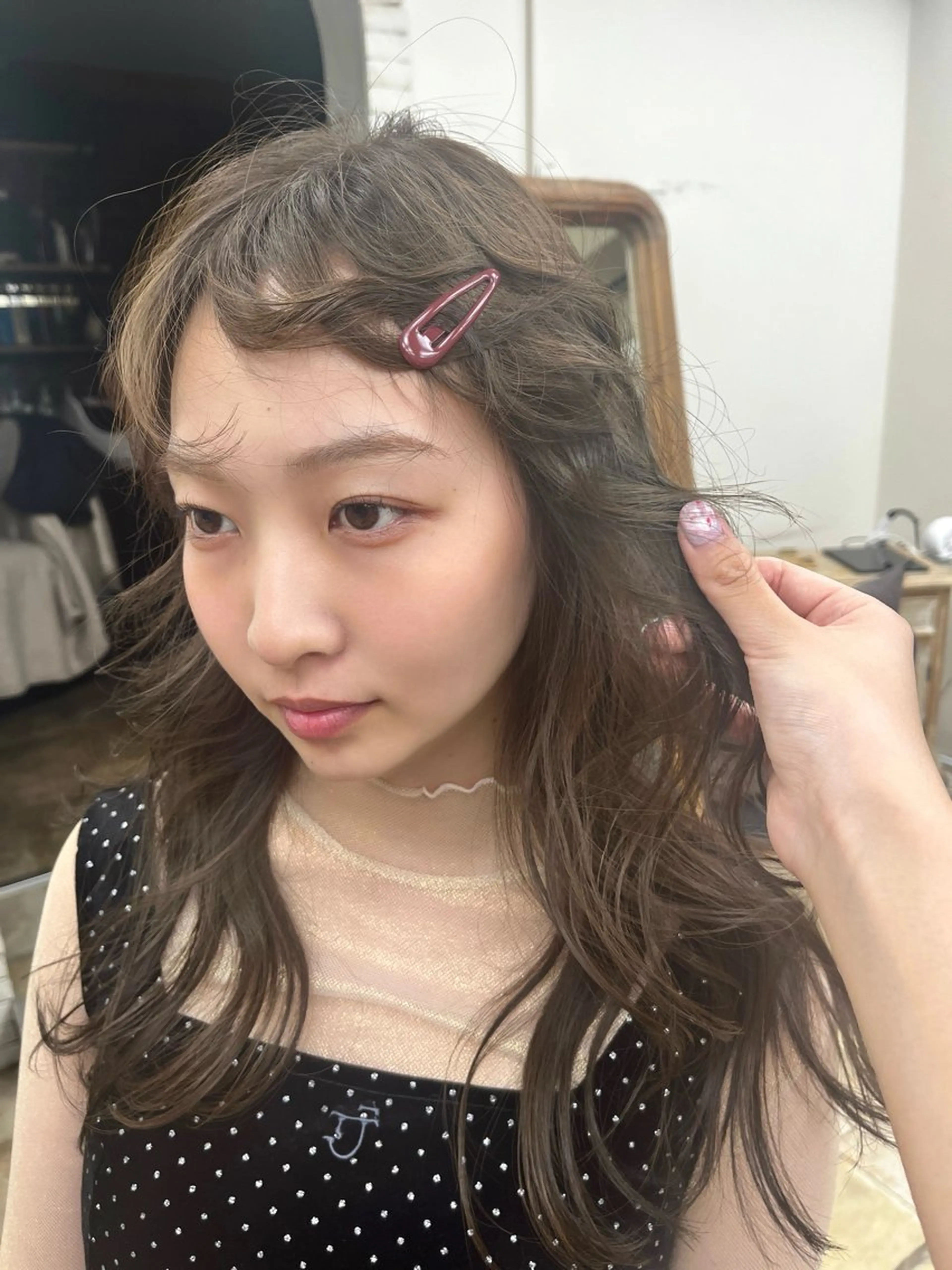 ロング カラー ヘアアレンジ Gigi 代々木所属・りこ 🐈‍⬛韓国艶カラーのヘアスタイル