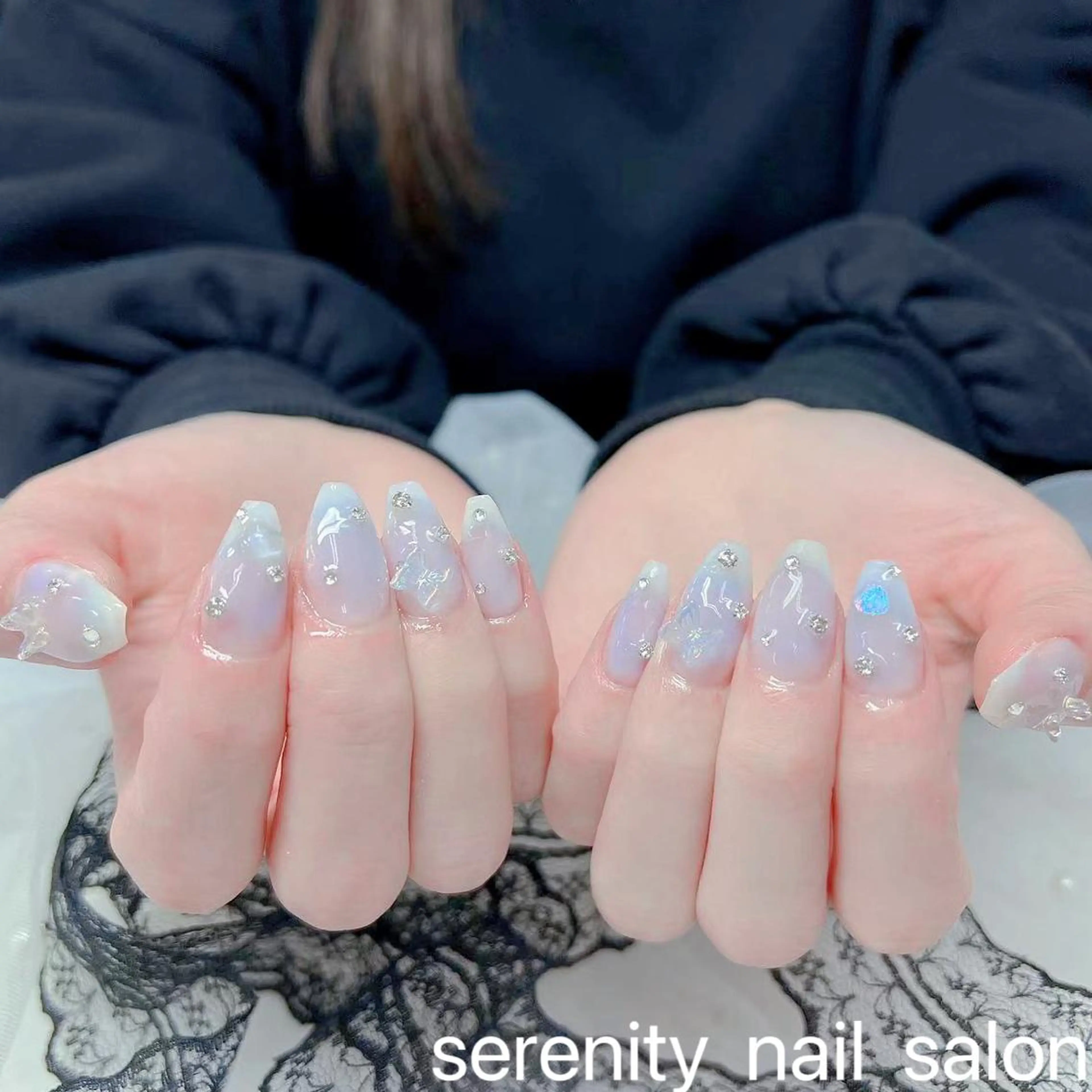 ネイル ハンドネイル ハンドケア ✨Serenity ワンホンネイルのネイルデザイン
