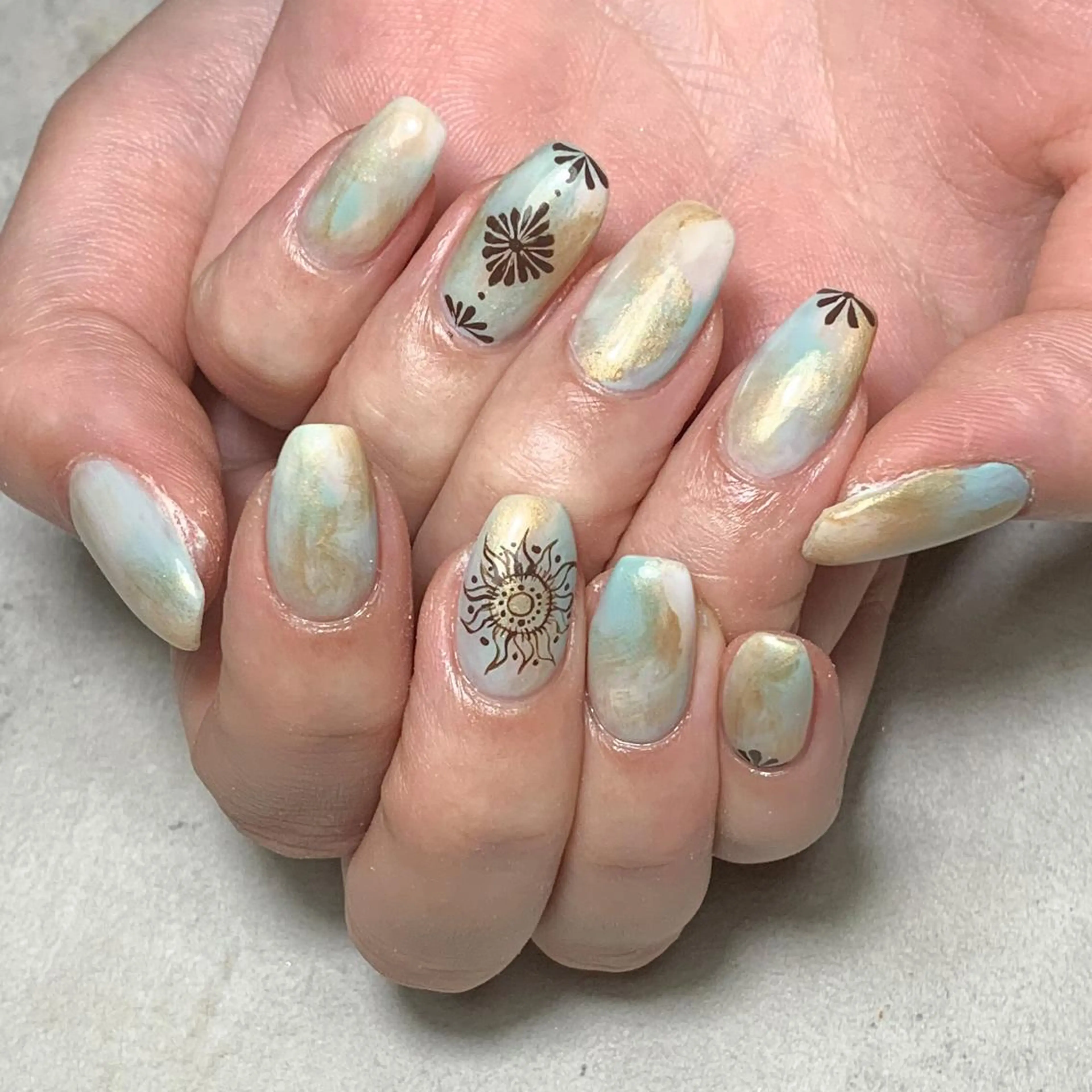 ネイル atelier　FIORITURA所属・FIORITURA aiのネイルデザイン