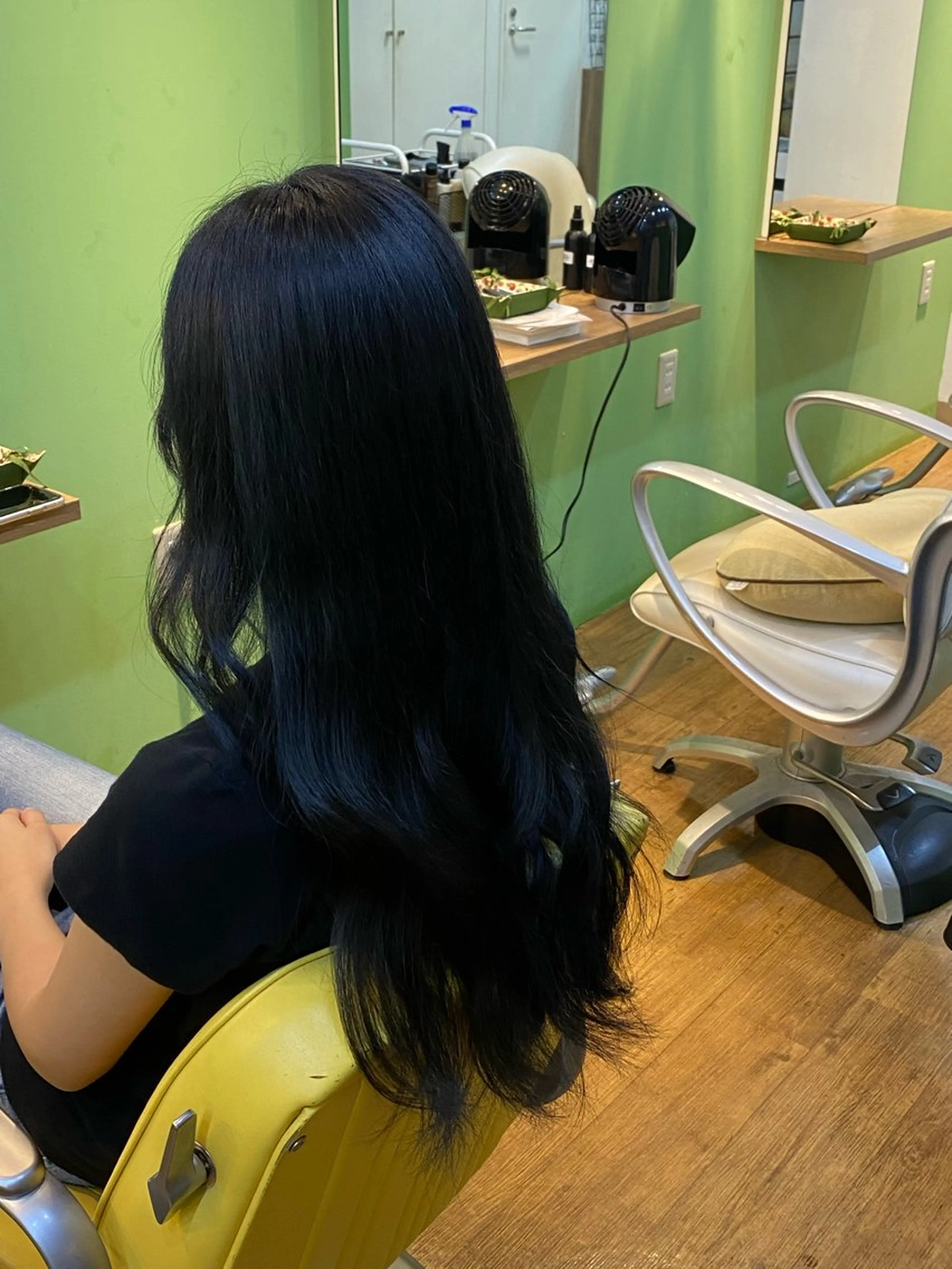 ロング カラー ヘアアレンジ 黒髪 ブルーカラー ブルーブラック メンズ特化 エシカル　松原大将のヘアスタイル