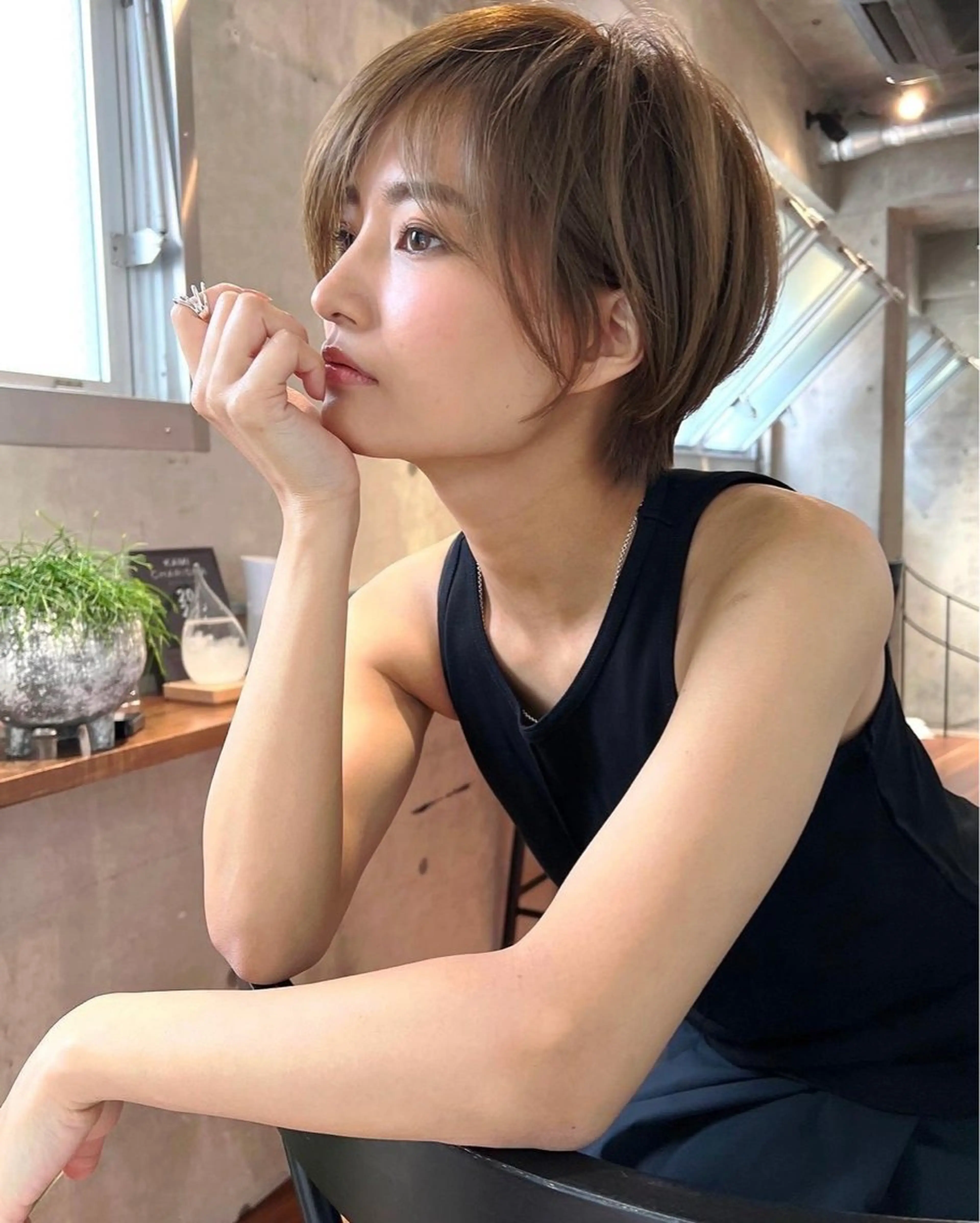 ショート カラー カット ヘアカラー トリートメント ハイライトNo.1☆ ゆうのヘアスタイル