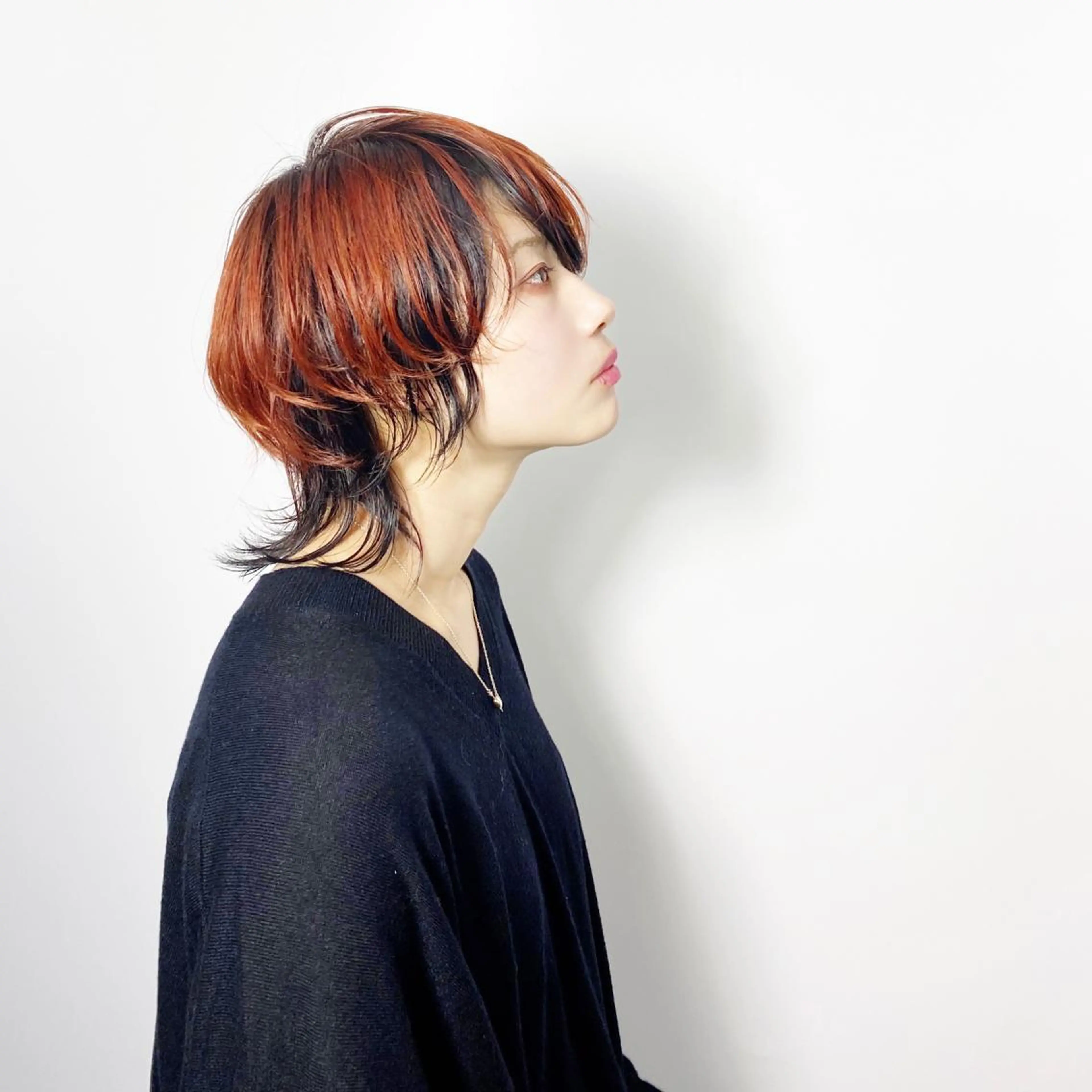 ショート カラー ヘアアレンジ ショートレイヤー ミストバング イヤリングカラー  フェイスフレーミング インナーカラー カット ヘアカラー トリートメント 大橋 拓巳のヘアスタイル