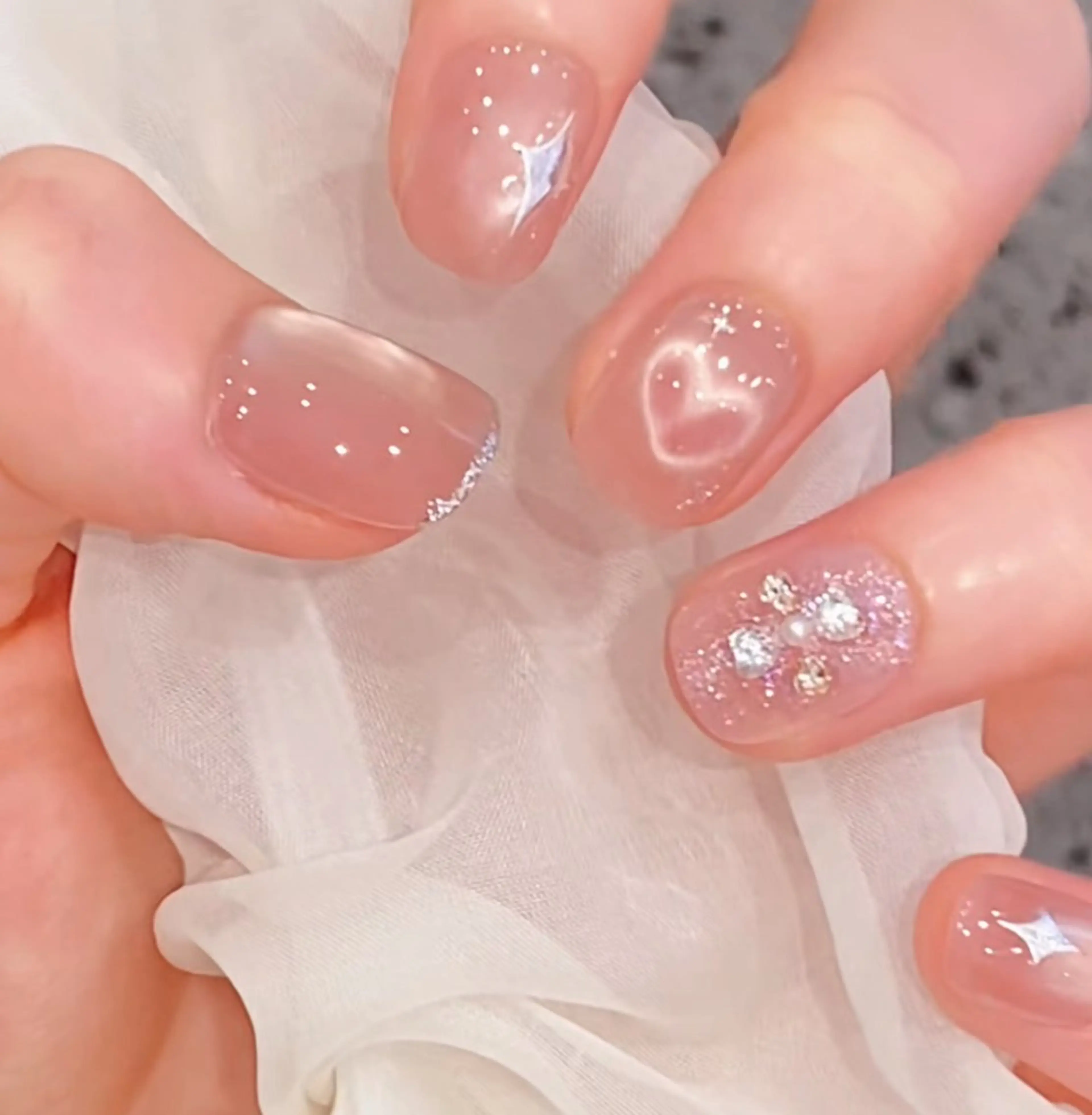 ネイル ハンドネイル Beauty Build Upのネイルデザイン