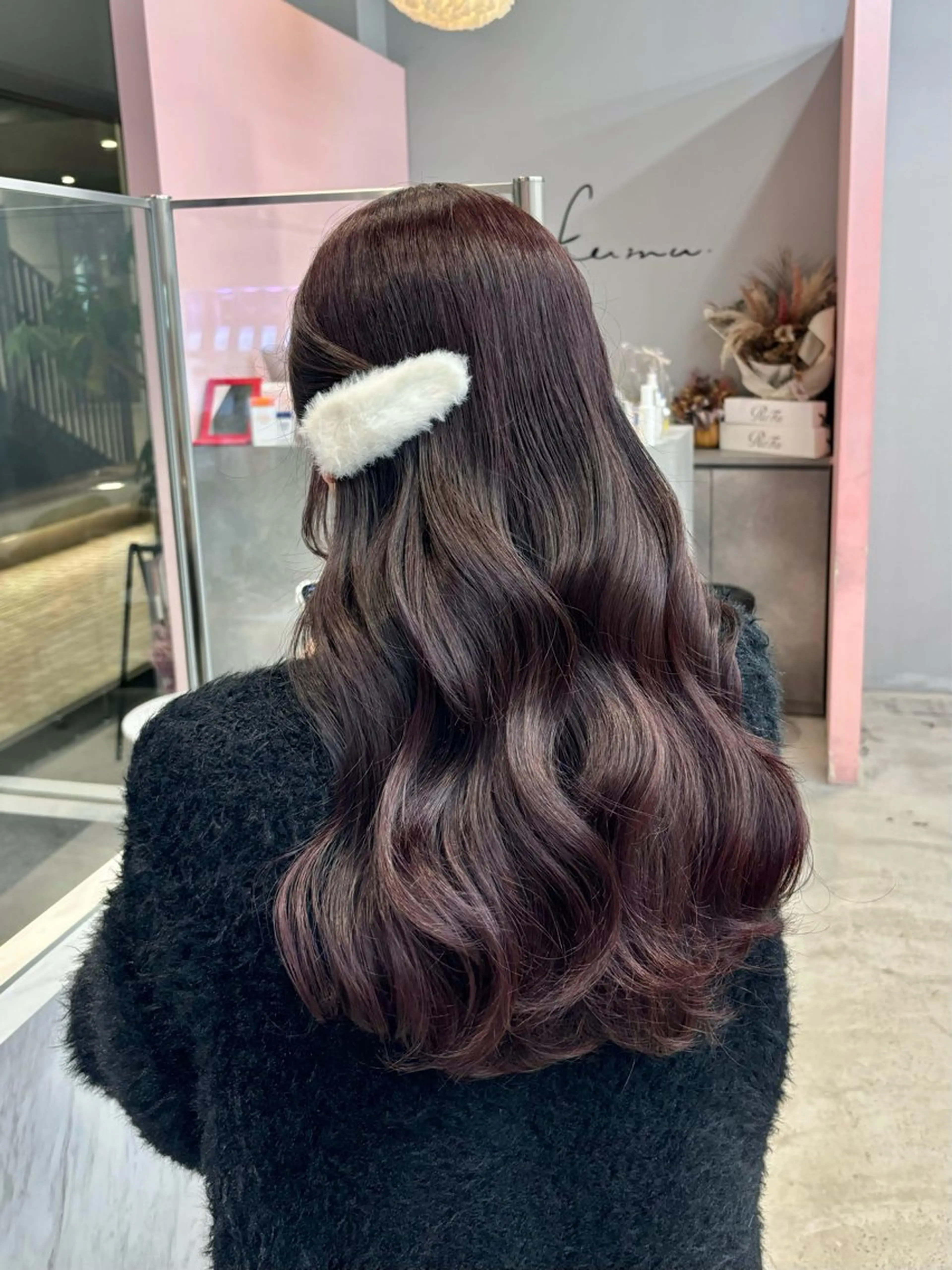 ロング カラー 𝒎𝒐𝒆🩰 名駅/ヘアメ/韓国風のヘアスタイル