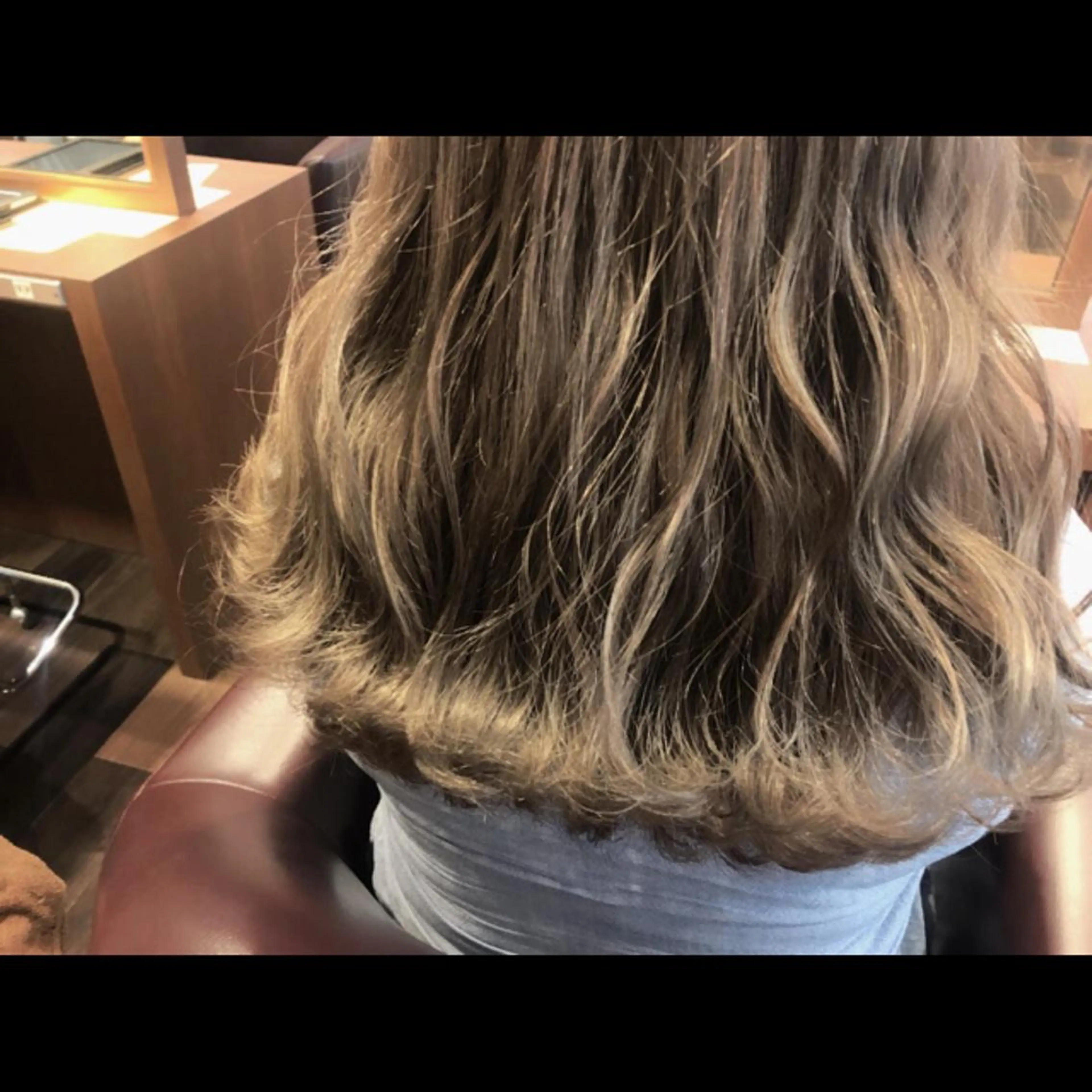 セミロング カラー パーマ ヘアアレンジ メンズ moku所属・【mokuオーナー】 ちはるのヘアスタイル