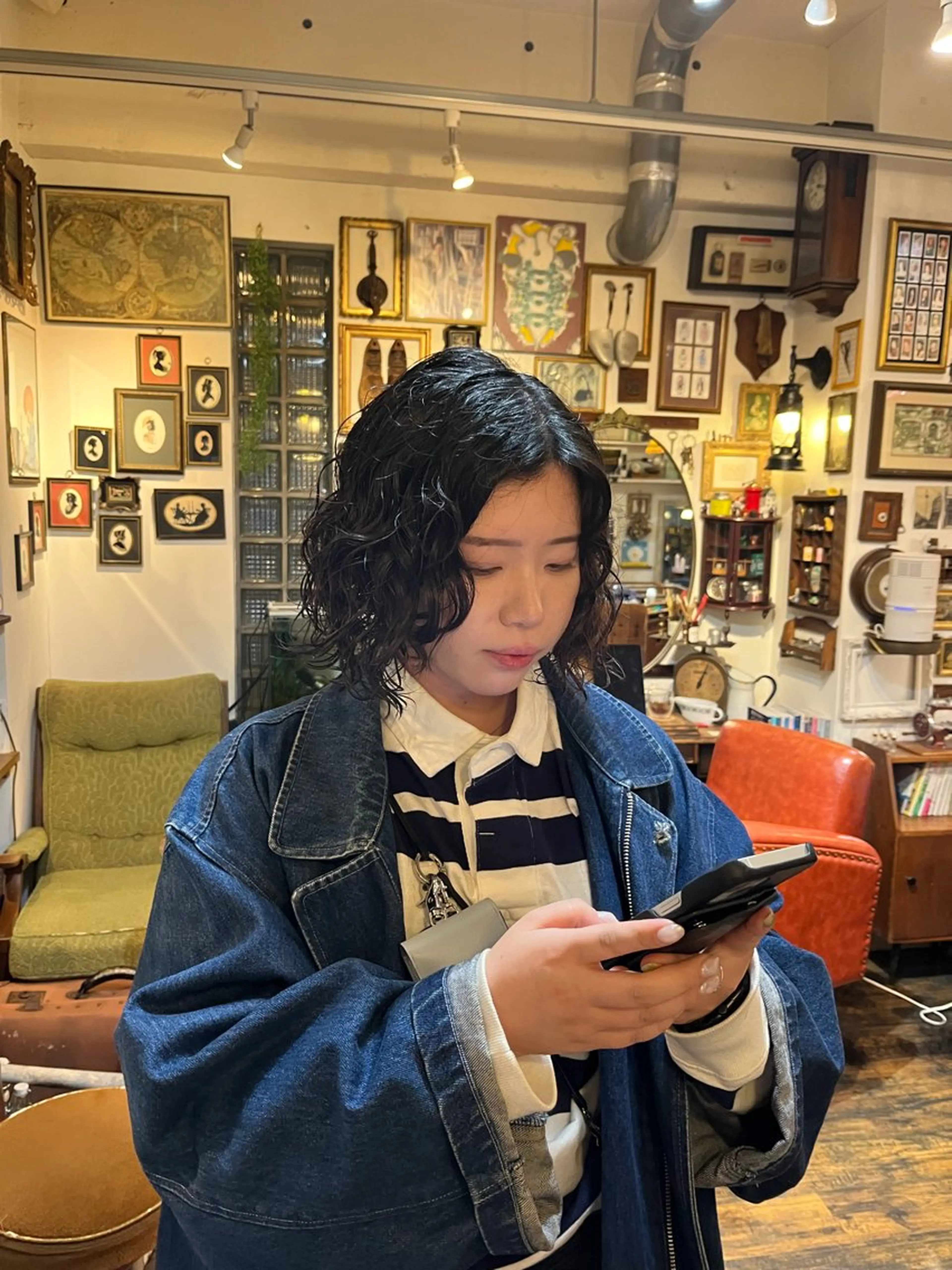 ショート パーマ くせ毛 外国人風カラー カット パーマ ヘッドスパ 抜け感パーマ/ ショート/緒方椋のヘアスタイル