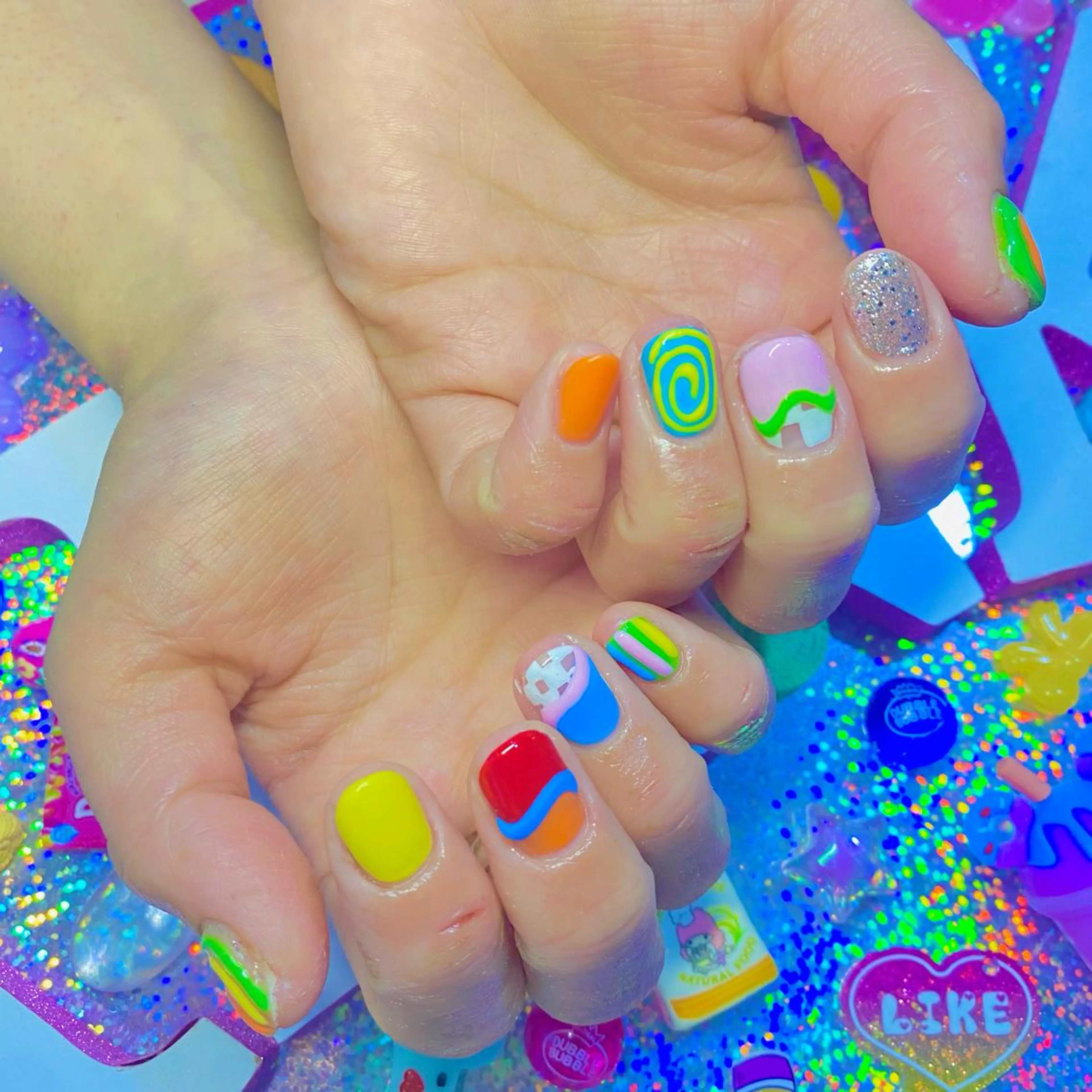 ネイル アートネイル クリアネイル ジェルネイル ニュアンスネイル オフィスネイル 8appy YUKITIN.Bのネイルデザイン