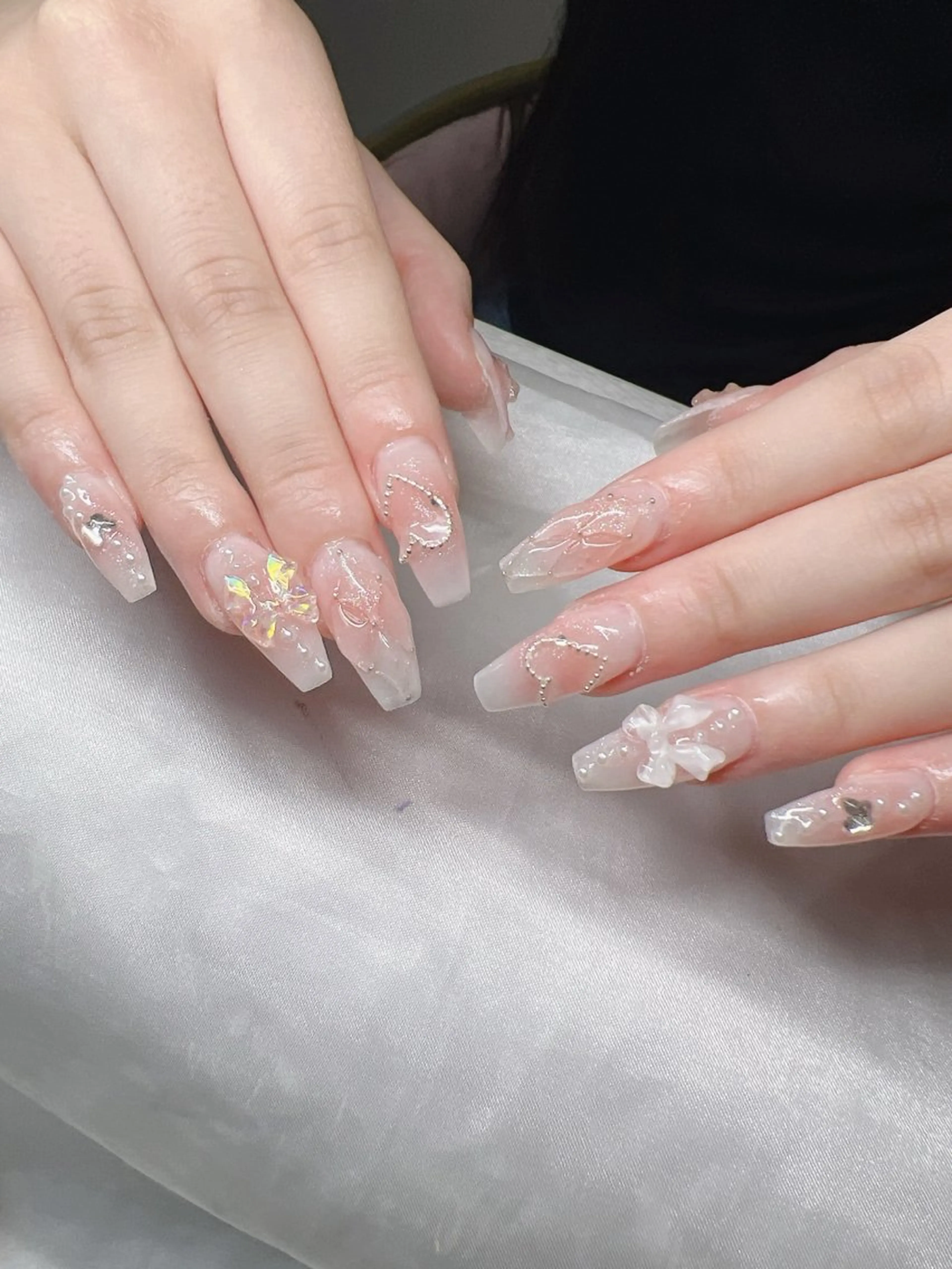 ネイル ハンドネイル Lee Nailsのネイルデザイン