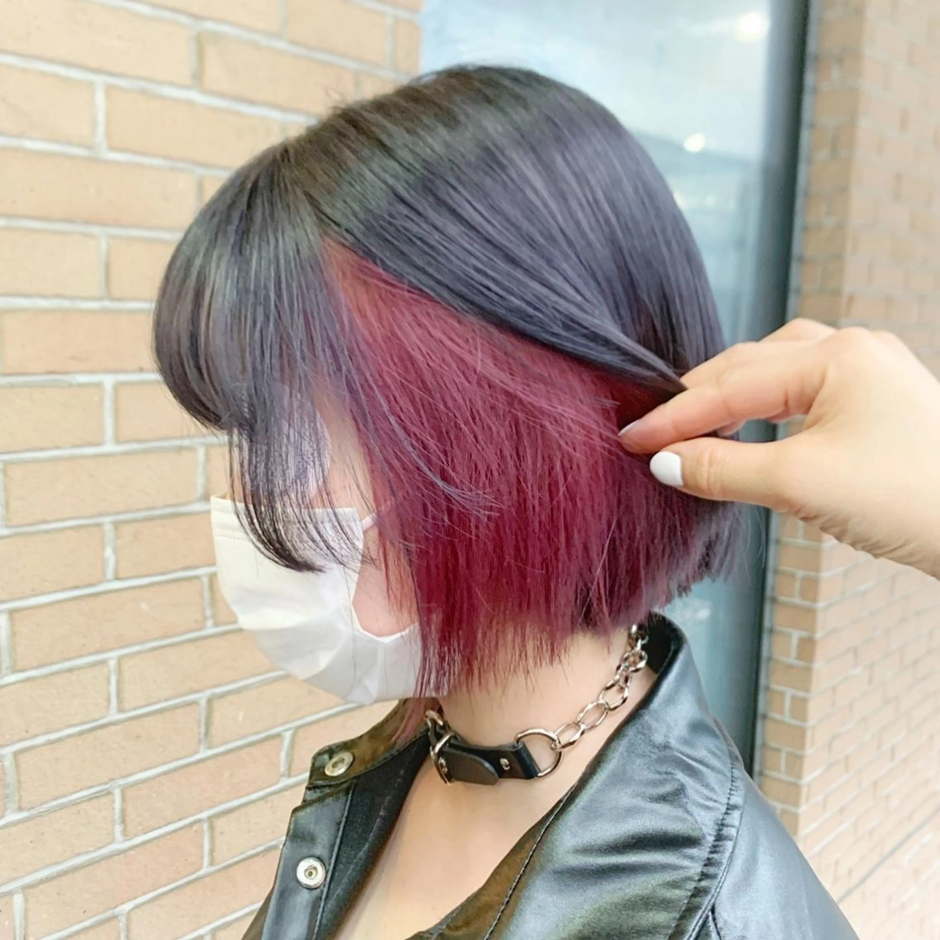ミディアム カラー ヘアアレンジ ブリーチ インナーカラー ヘアカラー ピンクカラー🩷 ヘアセットＮＯ.1のヘアスタイル