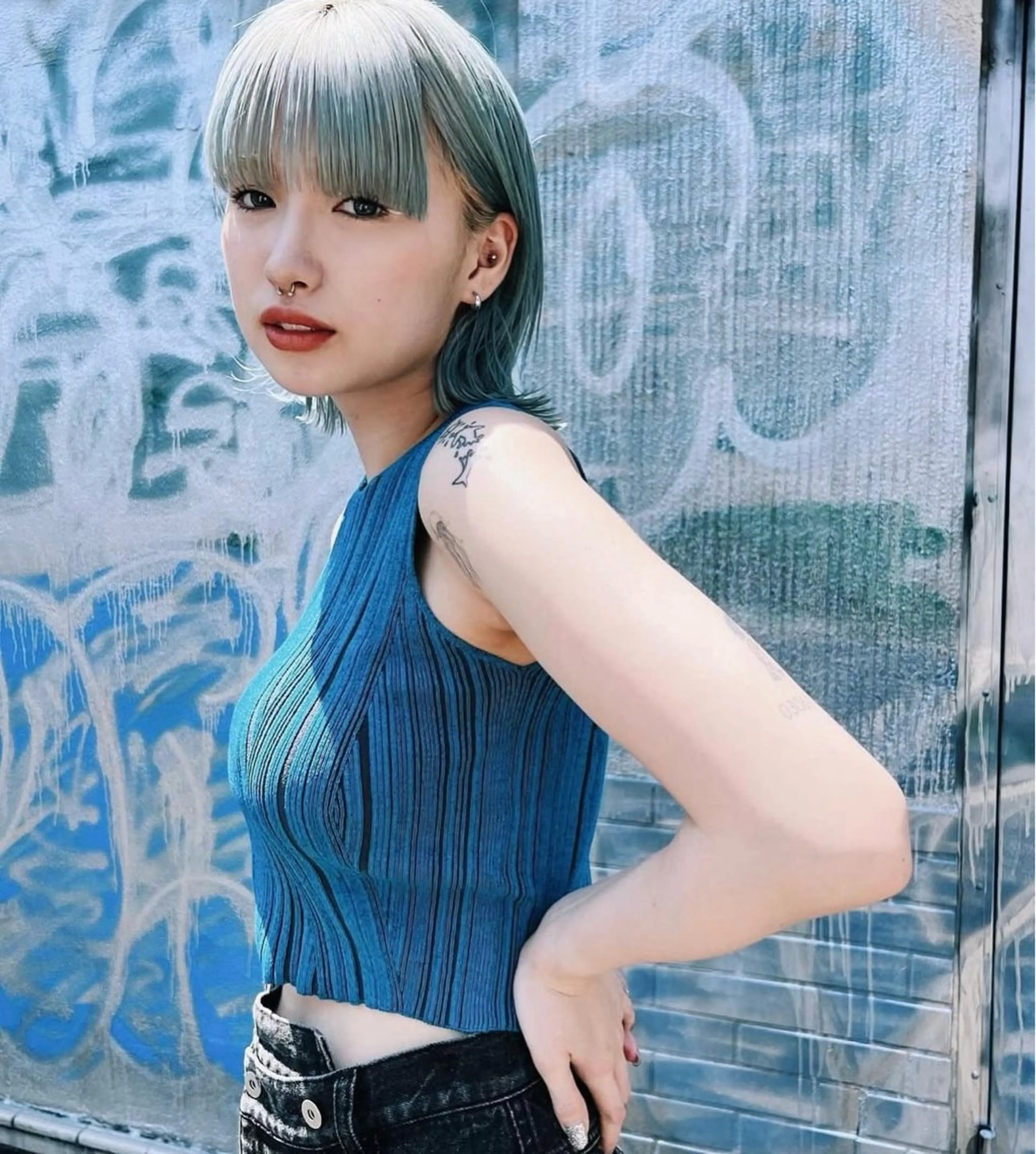 ショート カラー ヘアカラー トリートメント ヘアセット 色落ちまで2度綺麗な ハイトーン⭐️ヨシキのヘアスタイル