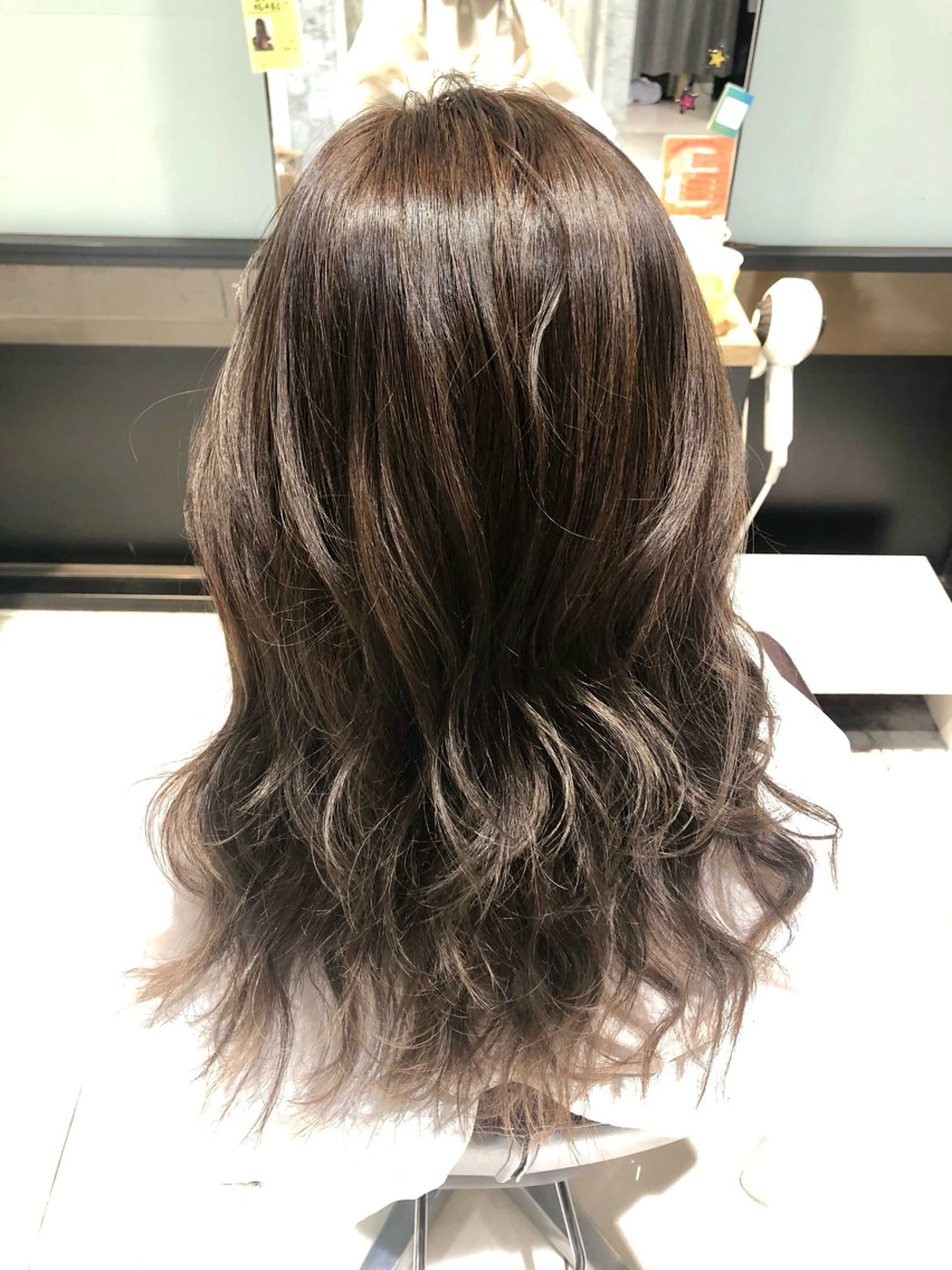 ロング カラー アッシュ アッシュグレー アッシュグレージュ グレージュ まとまらない髪に🌼 髪質改善｜長島 彩瑛のヘアスタイル