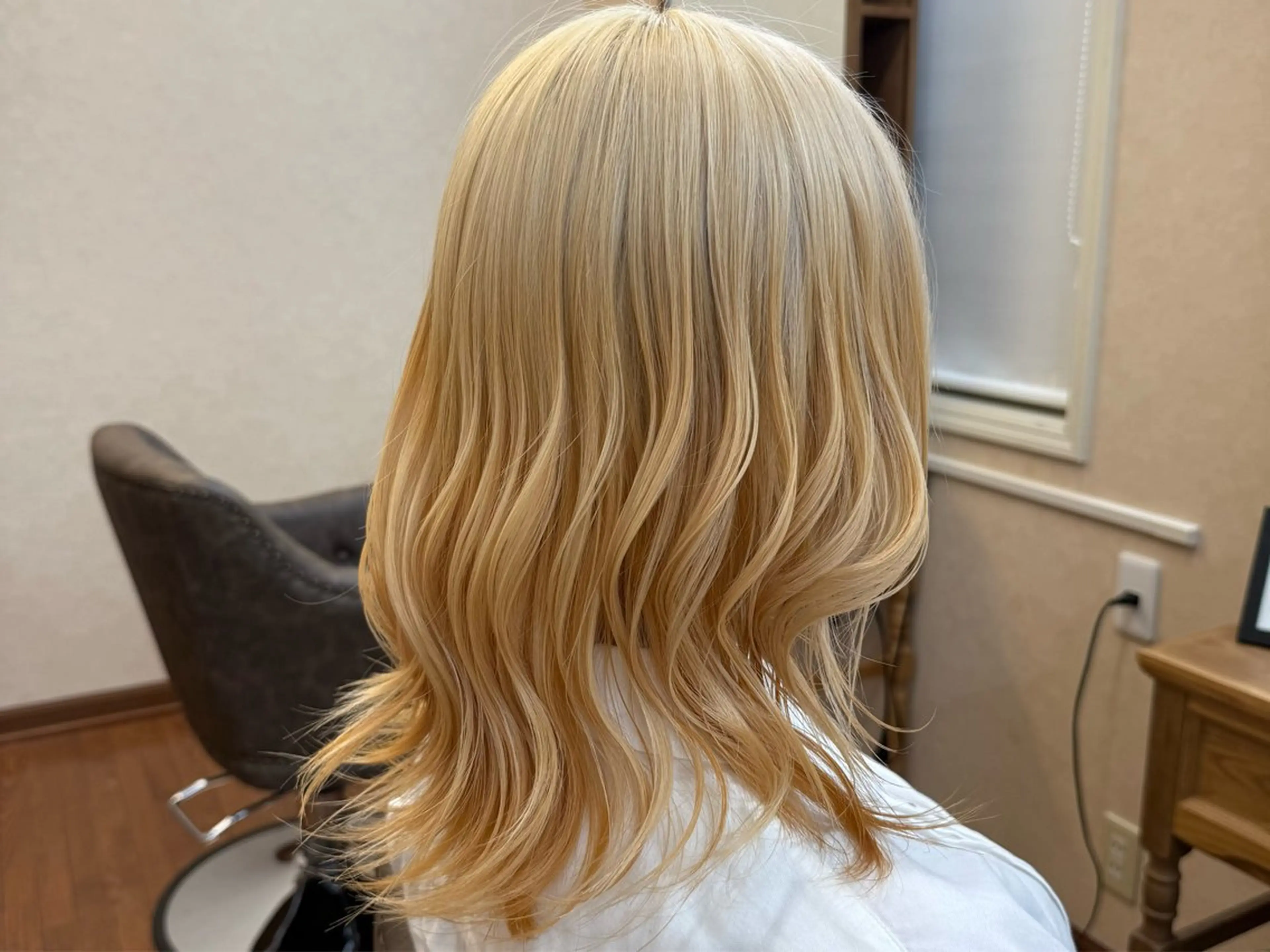 ミディアム カラー ヘアカラー merc所属・岡田 啓佑のヘアスタイル