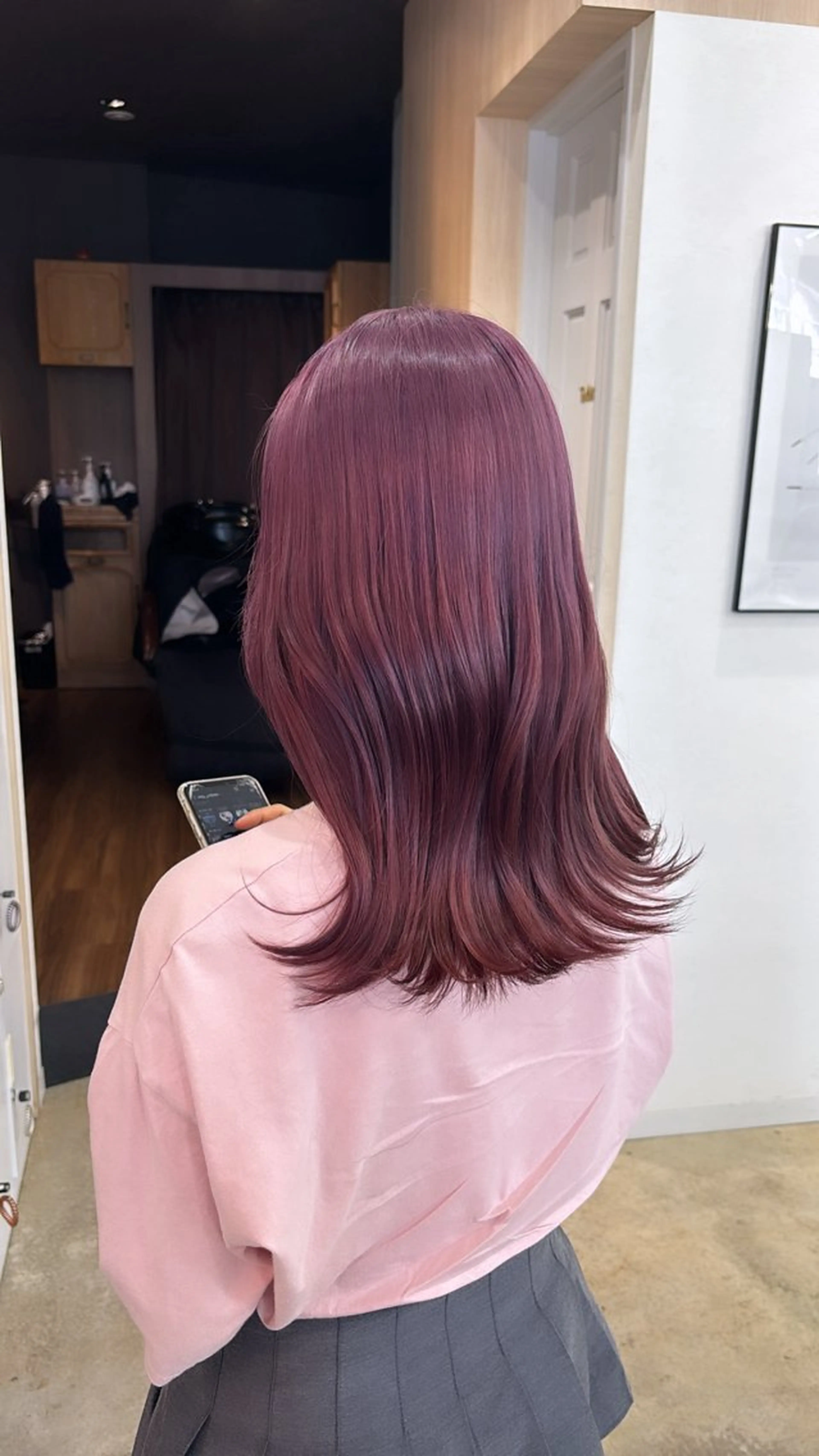 ロング カラー イルミナカラー カット ヘアカラー 🪽髪質改善ストレー ト🤍美羽🤍のヘアスタイル