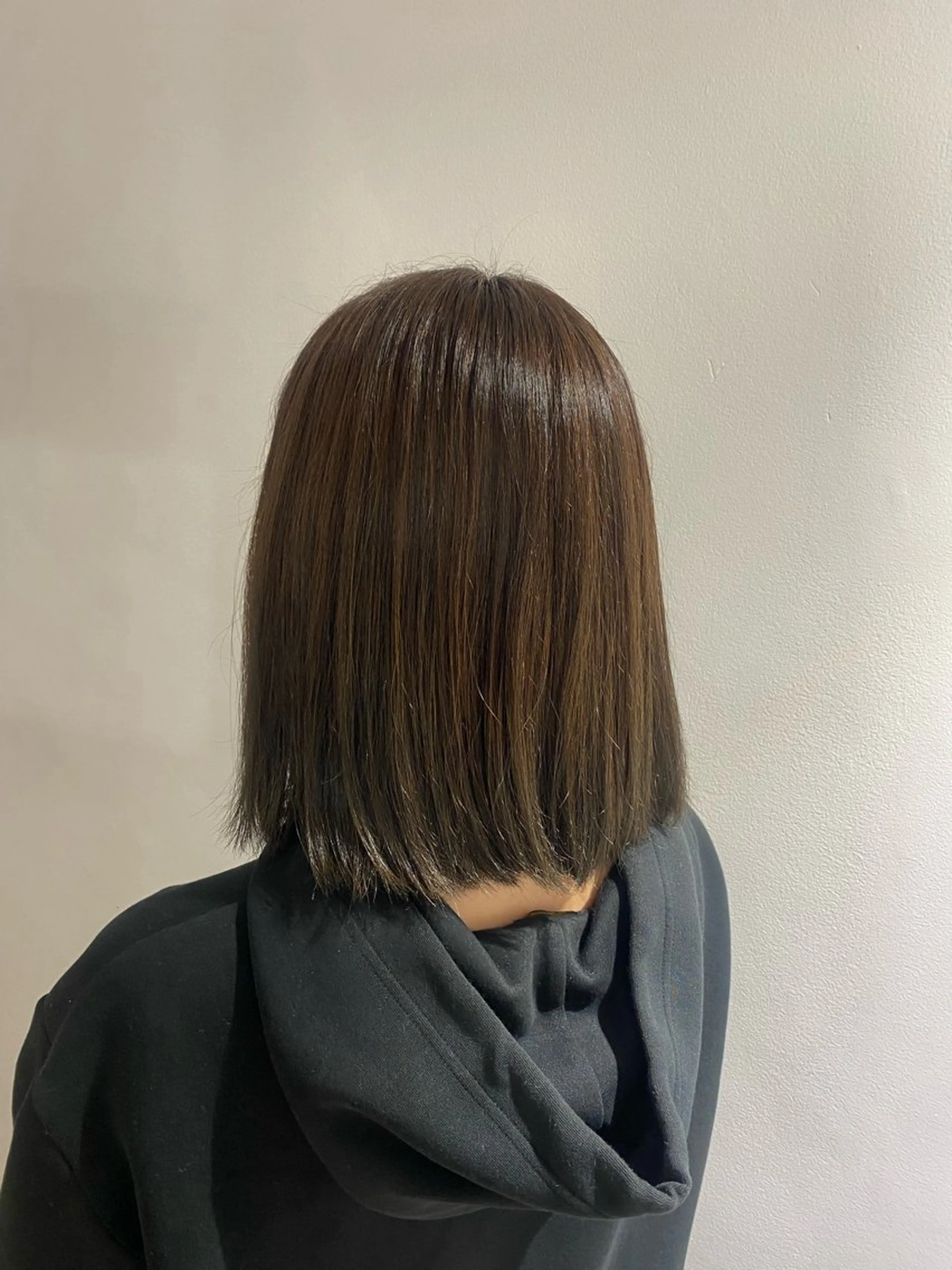 ミディアム カラー ブラウンカラー ナチュラルブラウン ヘアカラー BUZZ 自由が丘所属・niimi rimuのヘアスタイル