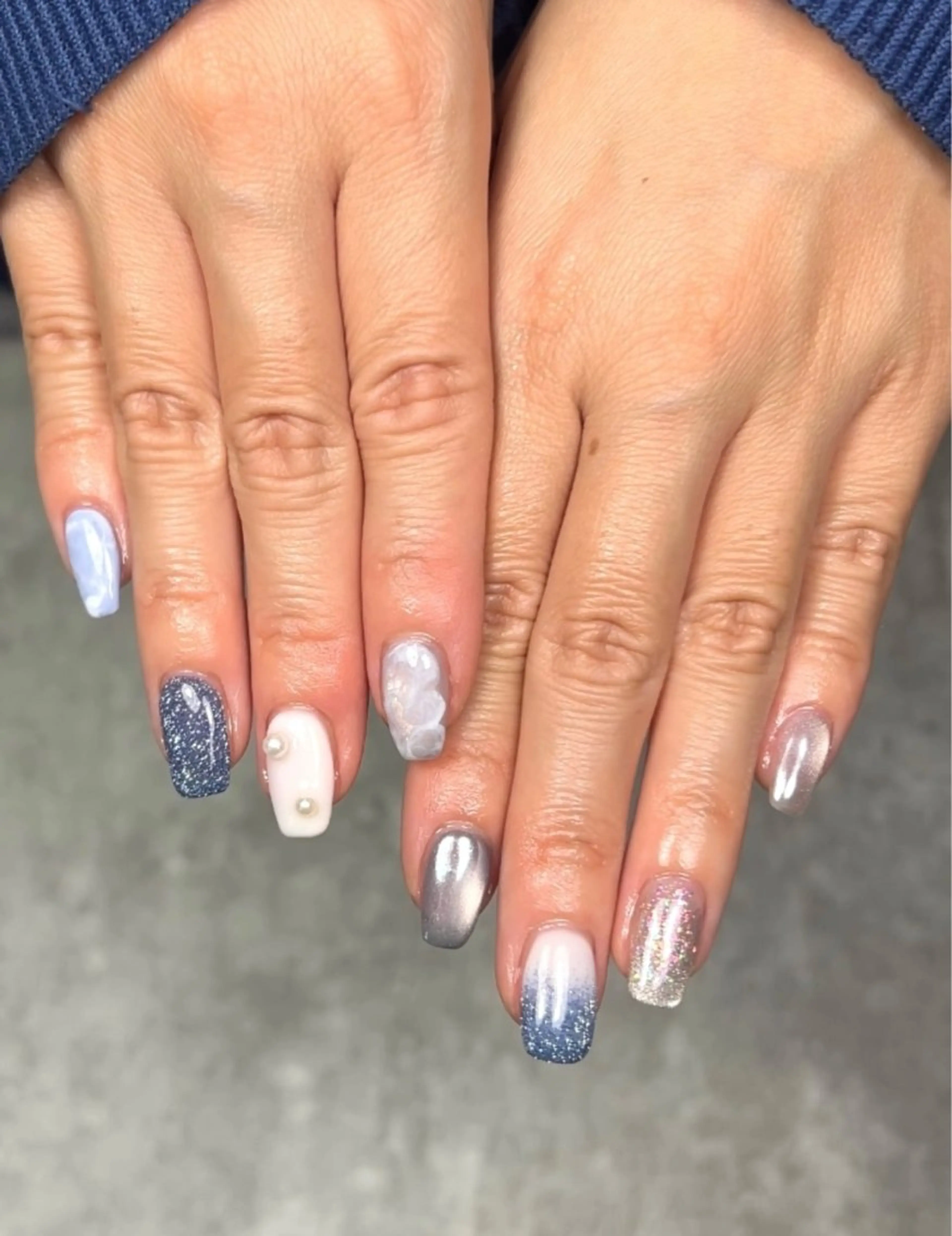 ネイル ニュアンスネイル MEGUMI 🌙WOLTOKYOのネイルデザイン
