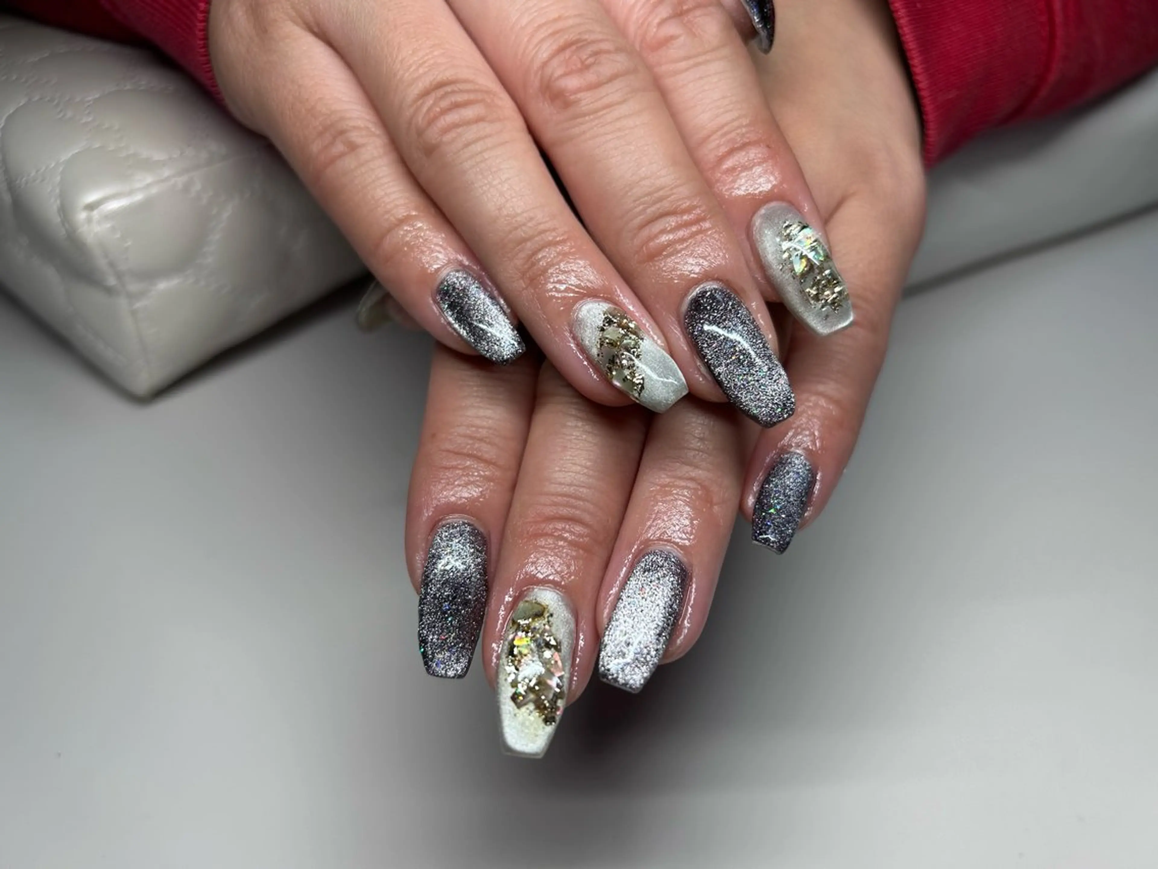 ネイル マグネットネイル Nona NAILのネイルデザイン