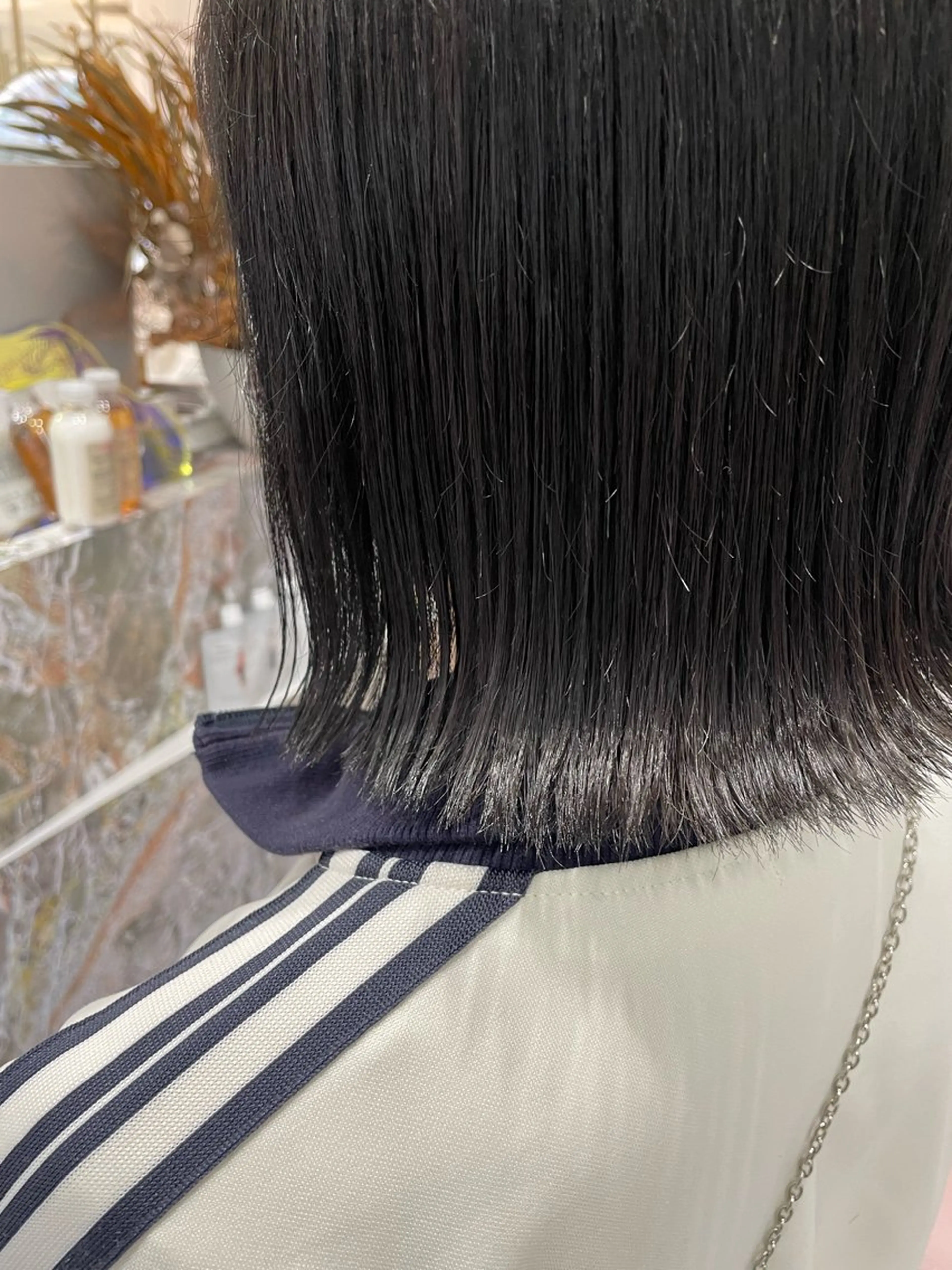 カラー MONA SAYAKAのヘアスタイル
