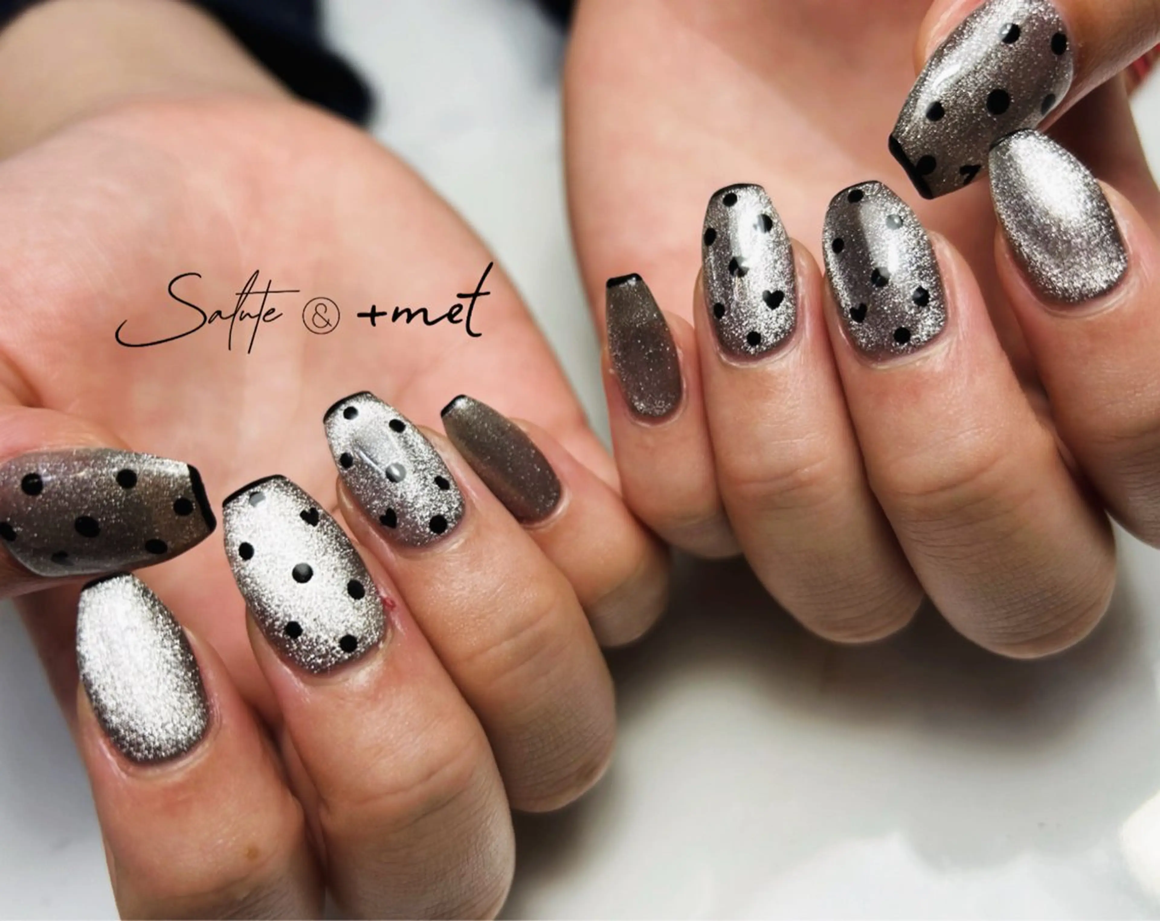 ネイル アートネイル ドット フレンチネイル ジェルネイル ハート ハンドネイル 渋谷 怜奈のネイルデザイン