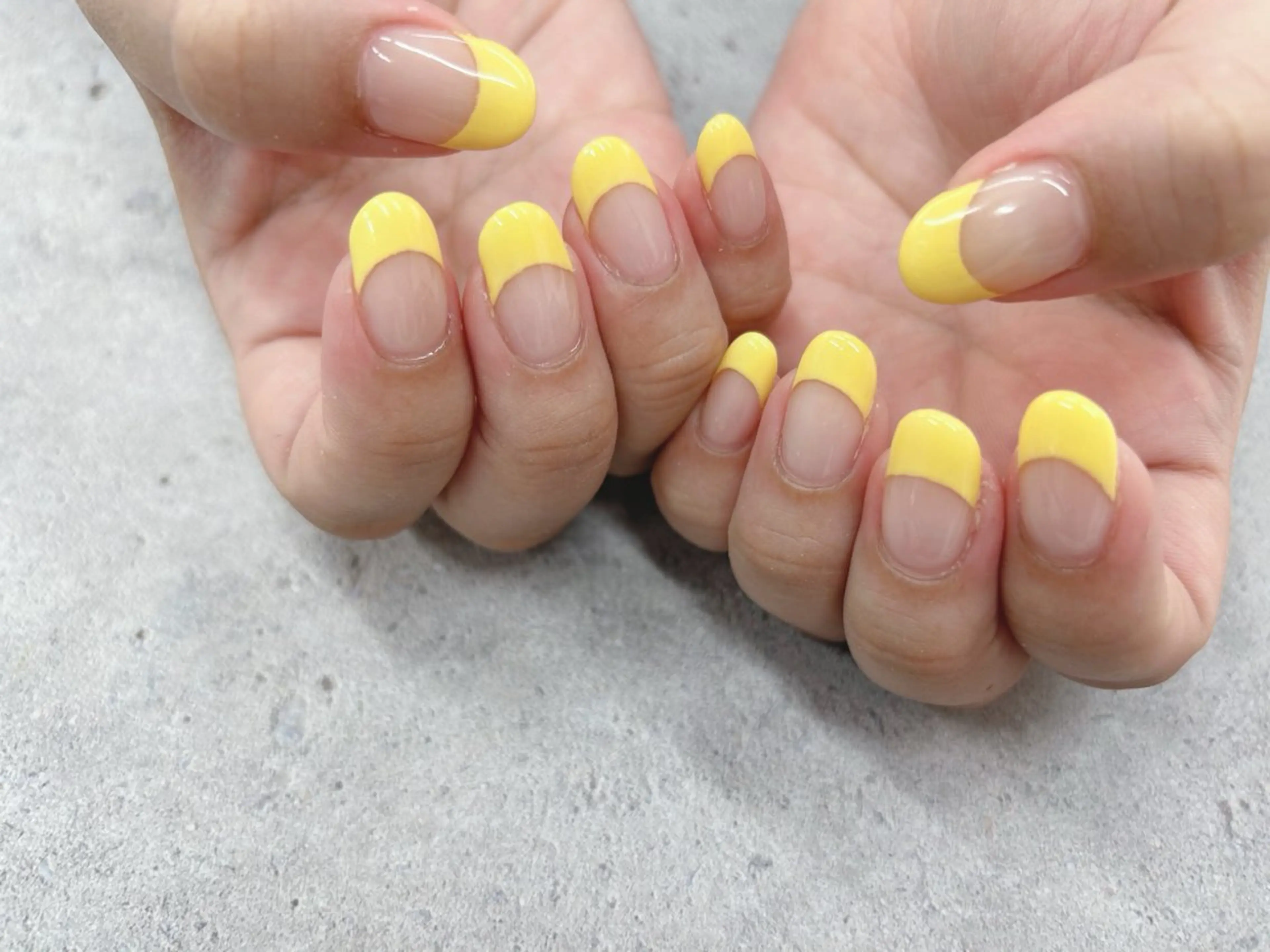 ネイル フレンチネイル ハンドネイル Nail Salon agré所属・agré ネイルサロン　アグレのネイルデザイン