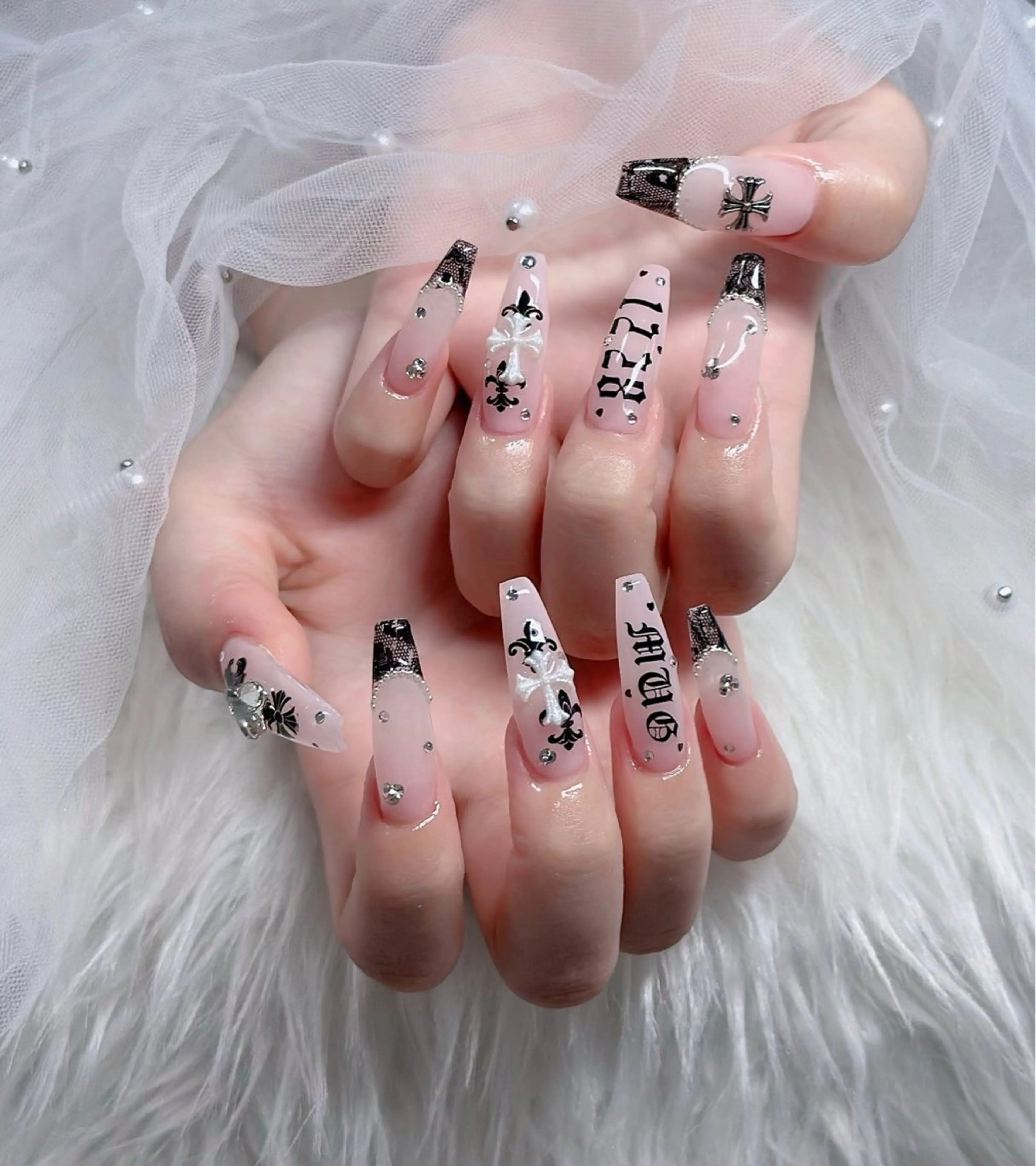 ネイル ハート キラキラネイル リボン ハンドネイル キノコ H.babynailのネイルデザイン